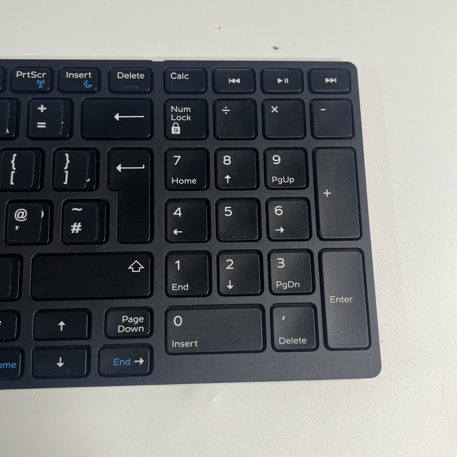 Genuine Dell Latitude | 5590 UK ENG Backlit Keyboard - OMFKWK Missing Mouse Key