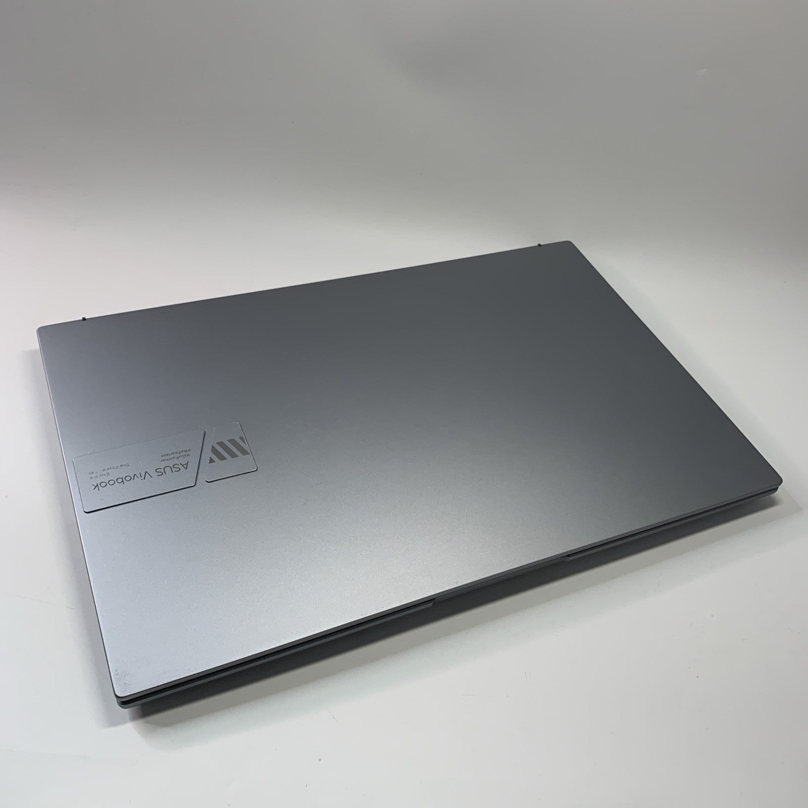 ASUS Vivobook S15 K3502ZA 15.6 OLED Laptop Intel i7-12700H 16GB RAM 256GB SSD