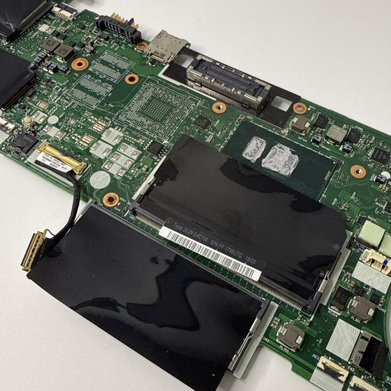 Lenovo Thinkpad T470 Motherboard i5 8th Gen (Powers On, No Display)