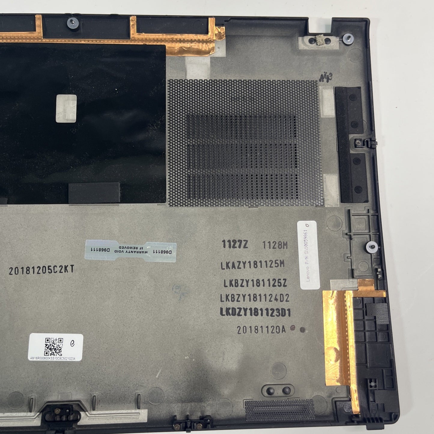 Genuine black ck Lenovo ThinkPad X1 Carbon 6th Gen Bottom Base Cover. #G A