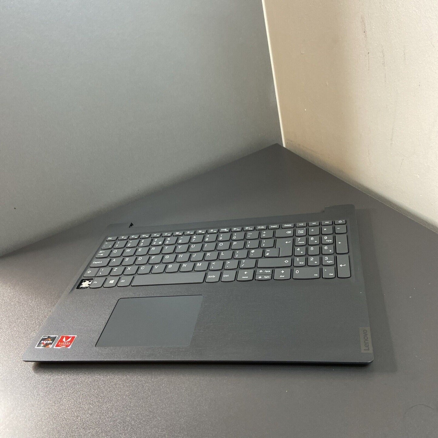 Lenovo V15-ADA Complete UK Palmrest Keyboard Touchpad Assembly AP1RU000200