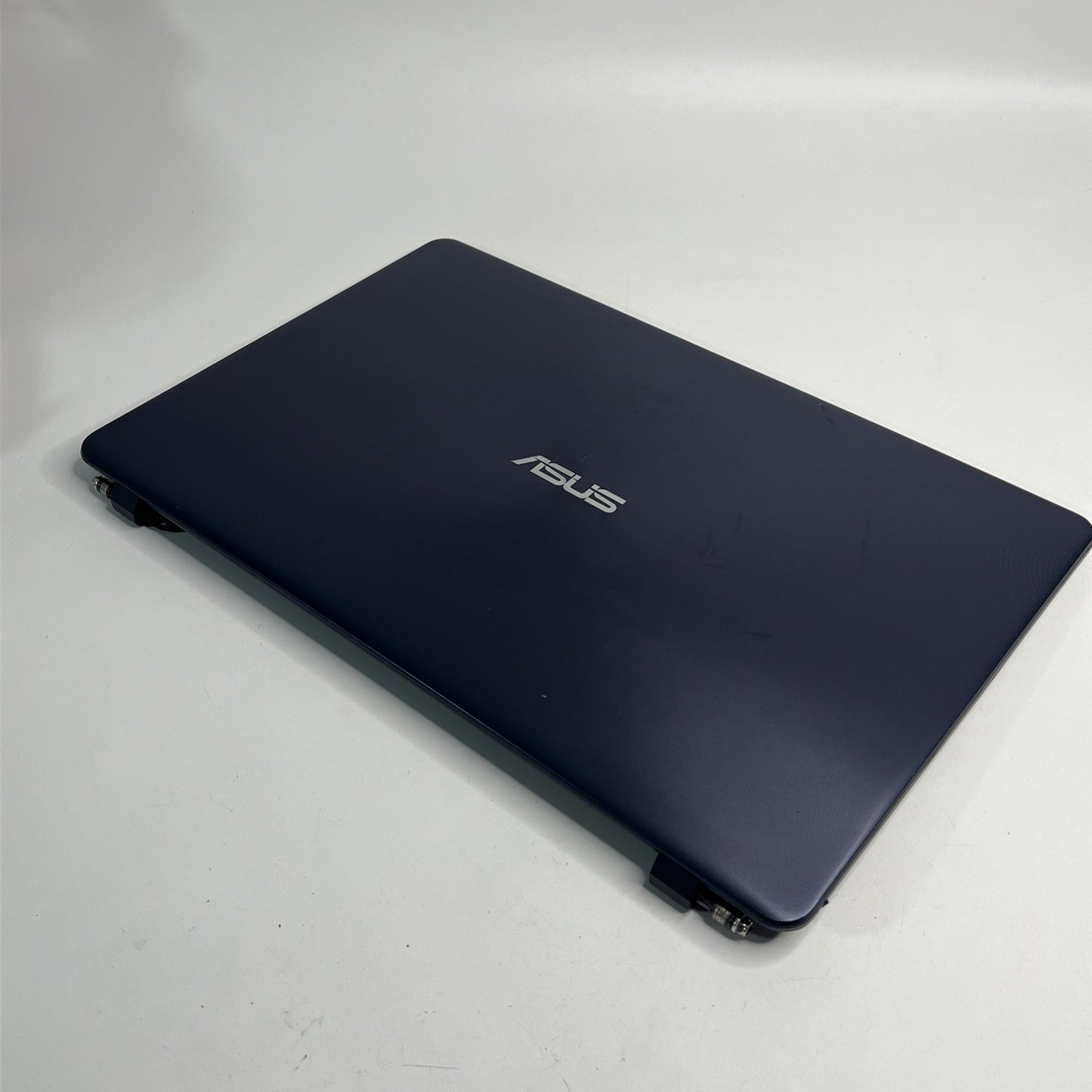Genuine Asus Vivobook 17 X705M Complete screen assembly,  Bezel, Hinges, Webcam.