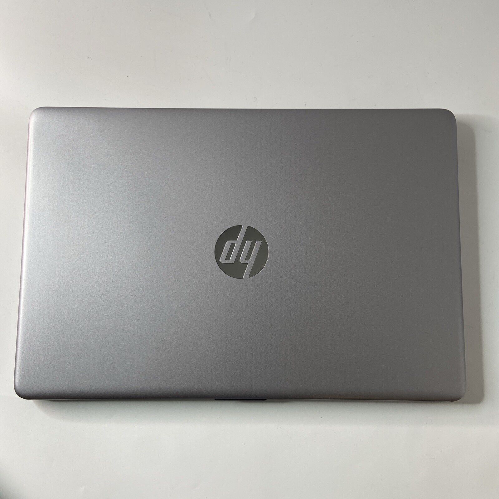 HP 255 G9 Laptop - AMD Ryzen 7-5825U, 16GB RAM, 256GB SSD, Windows 11 Grade A