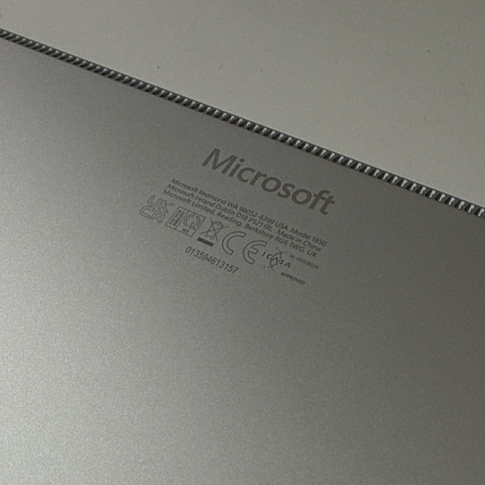 Microsoft Surface 4 1950 13.5 Bottom Base Battery & Housing Silver M1091261-007