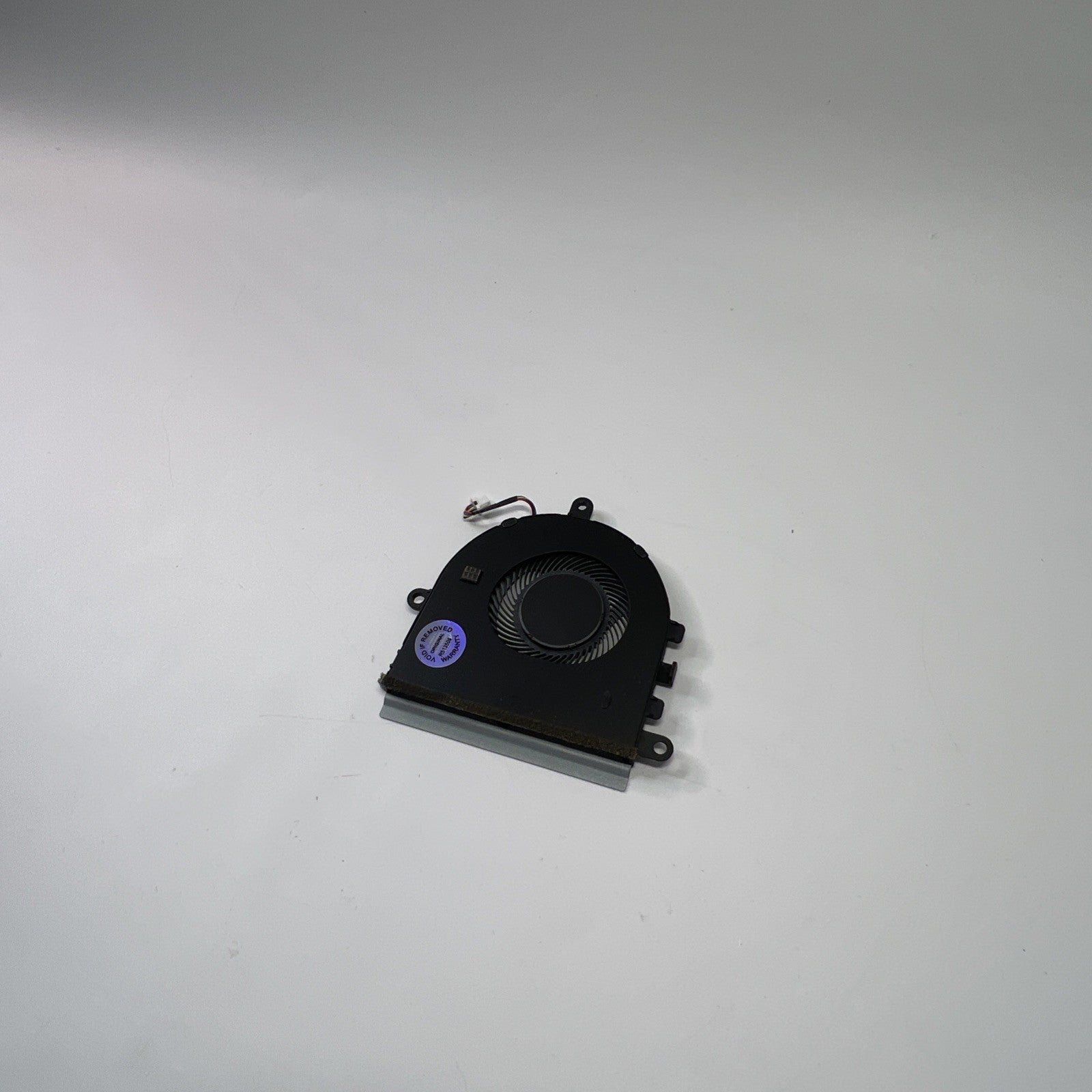 GENUINE Dell Inspiron 3505 CPU Cooling Cooler Fan 07MCD0