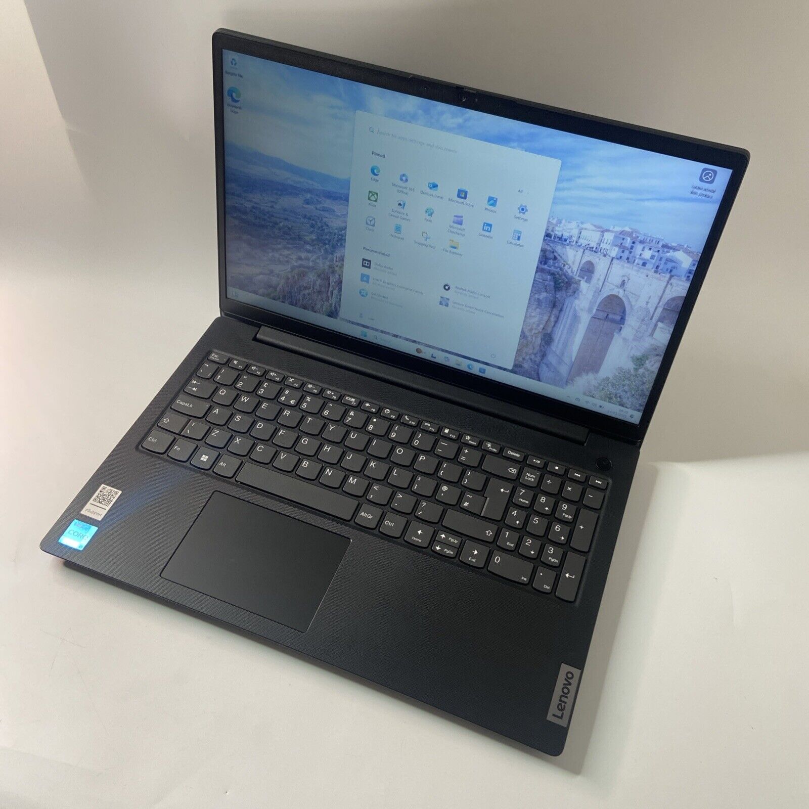 Lenovo V15 G2 ITL Laptop - Intel Core i5-1135G7 8GB RAM 256GB SSD 15.6” FHD