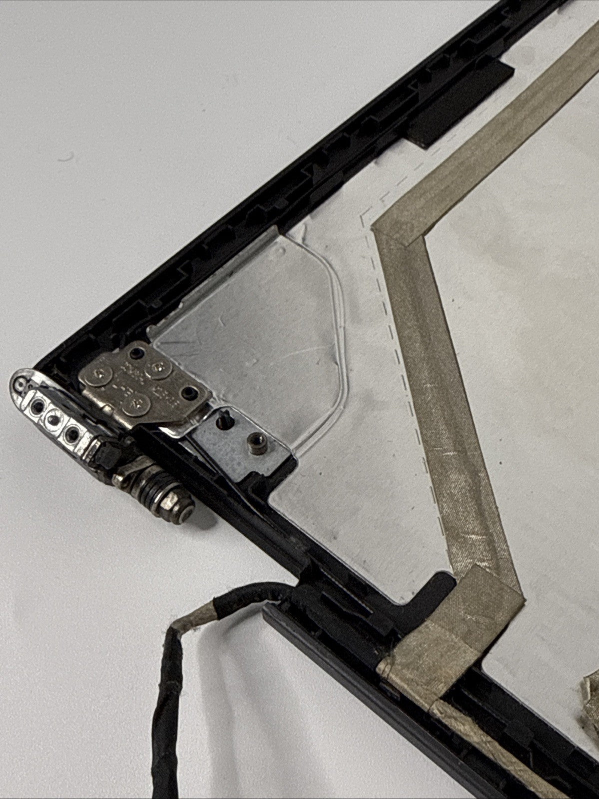 Genuine DELL LATITUDE 5580 E5580 LCD Rear Back Cover Top Lid 0P8PWV