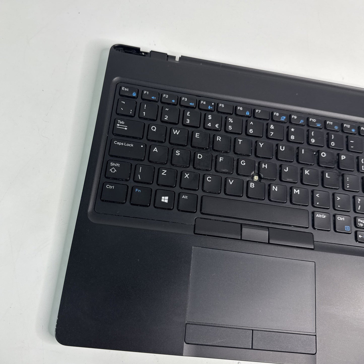 Genuine Dell Latitude 5590 Palmrest,speaker & Keyboard I Key Missing