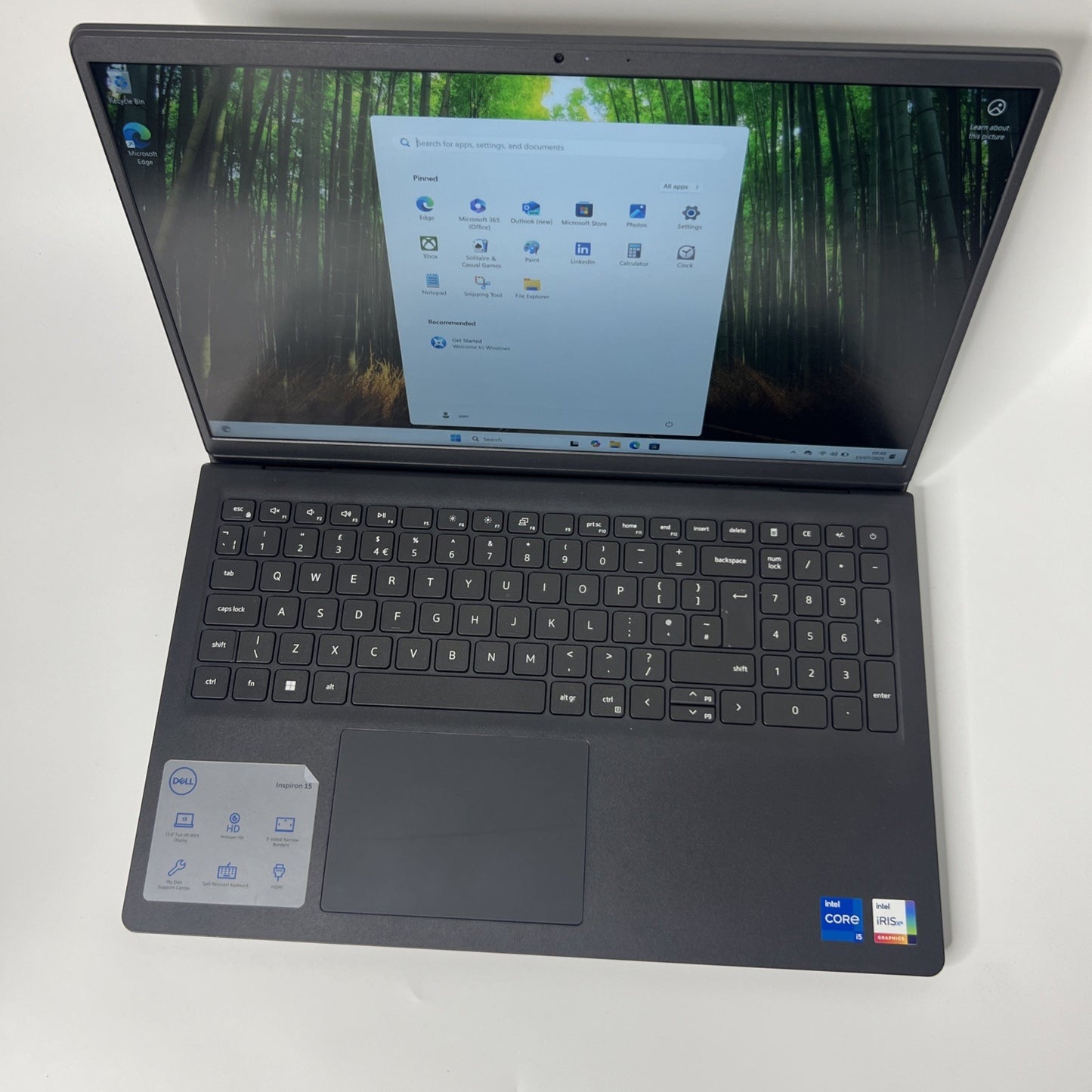 Dell Inspiron 15 3520 15.6" FHD Laptop Intel Core i5-1235U 16GB RAM 512GB SSD