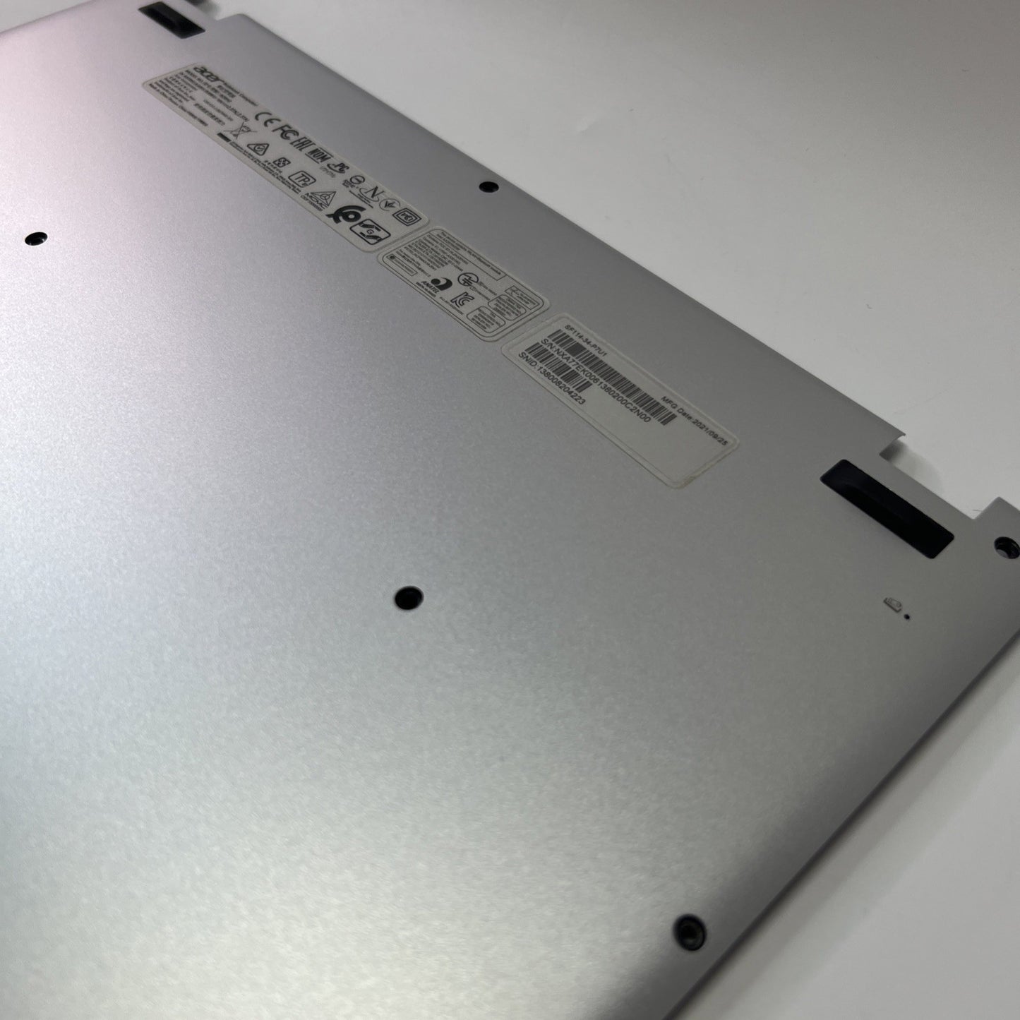 Acer Swift SF114-33 SF114-34 Silver Base Bottom Cover NC210110ZQ 60.HYSN8.001