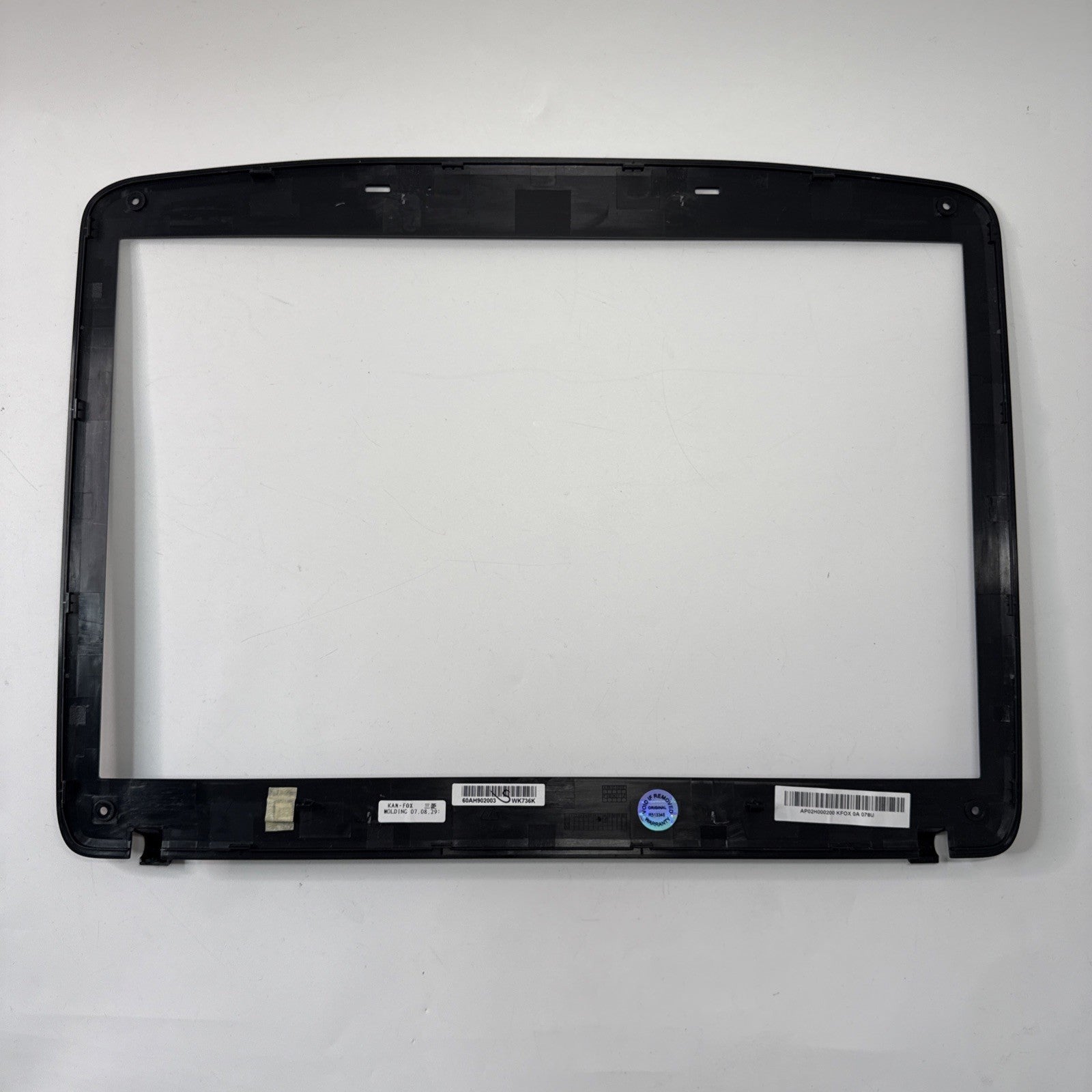 Genuine Acer Aspire 5720 LCD Cover Bezel 60.AH902.003  AP02H000200 *NEW*