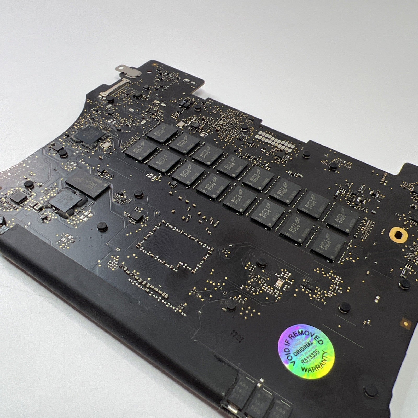 MacBook Pro 15" A1398 Mid-2015 Logic Board 2.2GHz i7-470HQ 16GB 820-00138-A