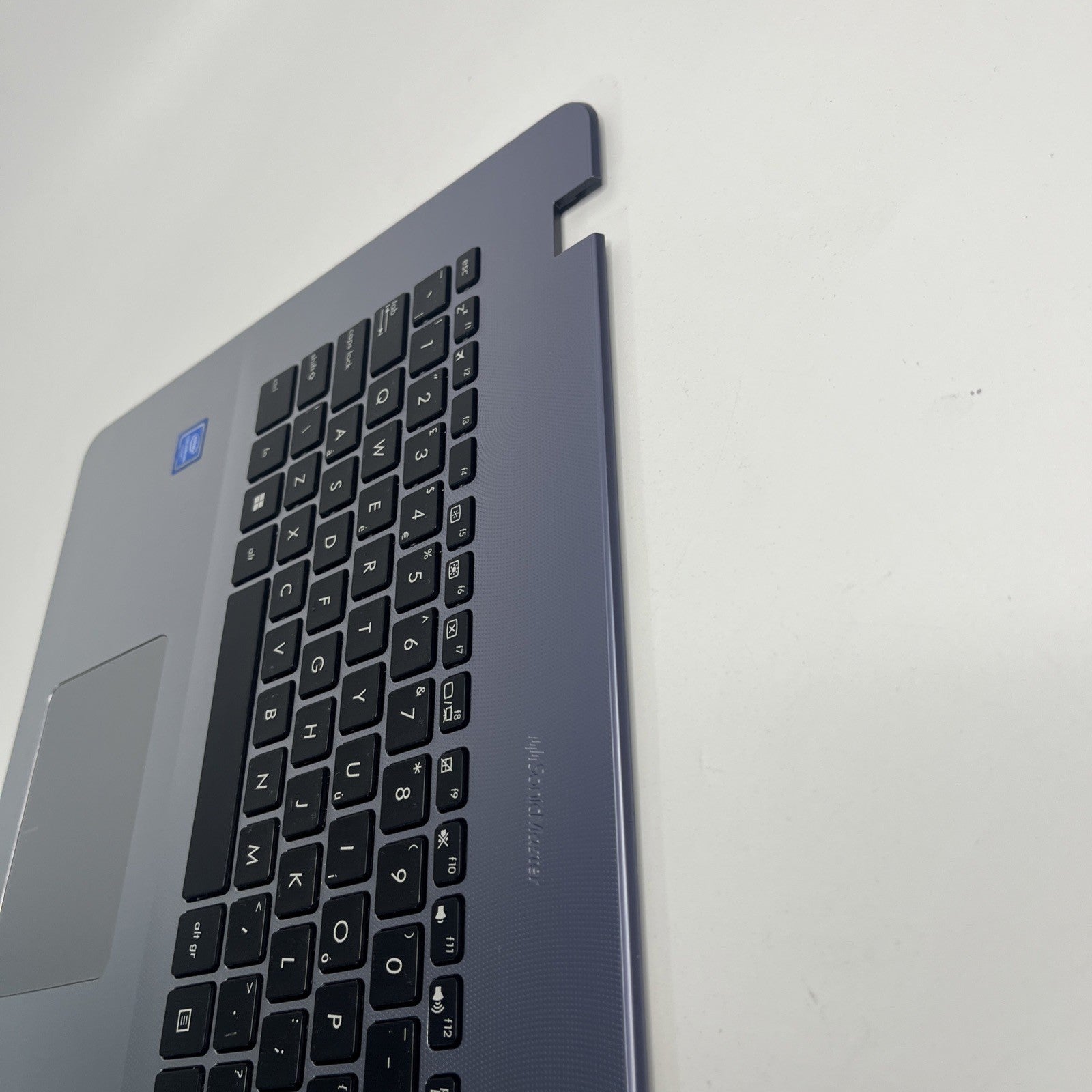 Genuine Asus Vivobook 17 X705m Palmrest UK Keyboard Top Cover 13N1-2FA0A21