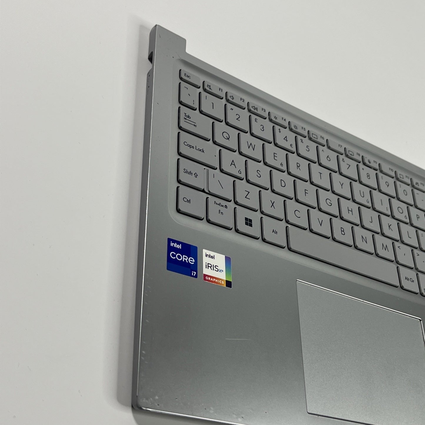Genuine Silver Asus VB 15 X1504ZA Palmrest, Keyboard& Speaker 13N1-GVA0C01.