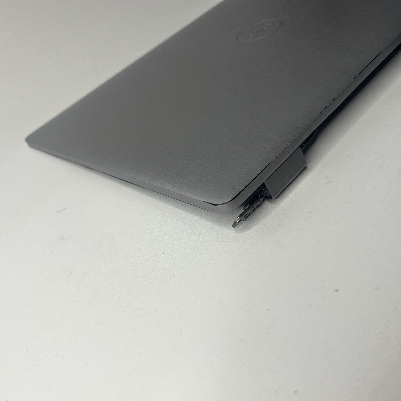 Genuine Dell Latitude 5410 Silver Touchscreen FHD Complete LCD Screen Assembly.