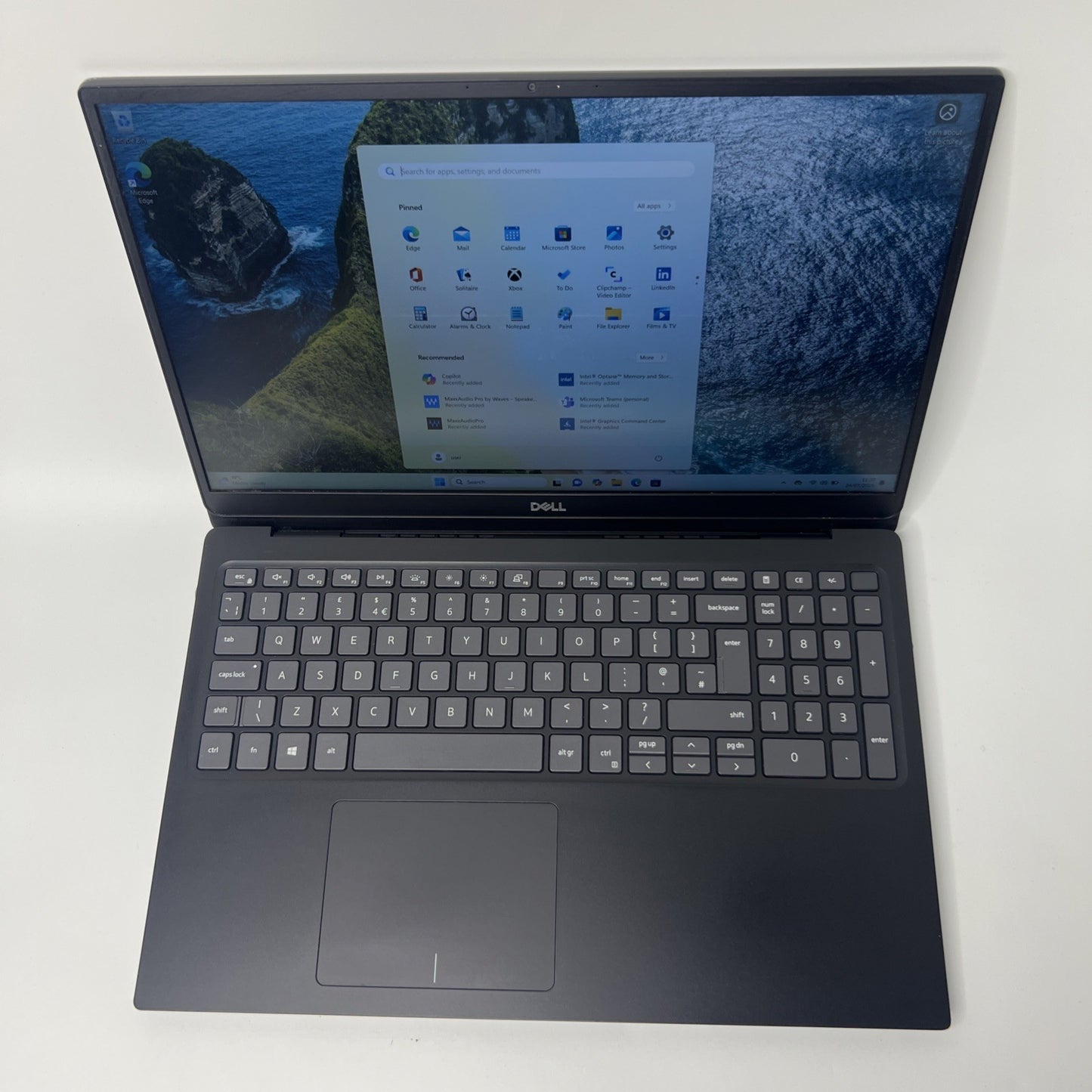 Dell Vostro 5590 Laptop 15” FHD Intel i5-10210U 512GB SSD 8GB RAM Windows 11