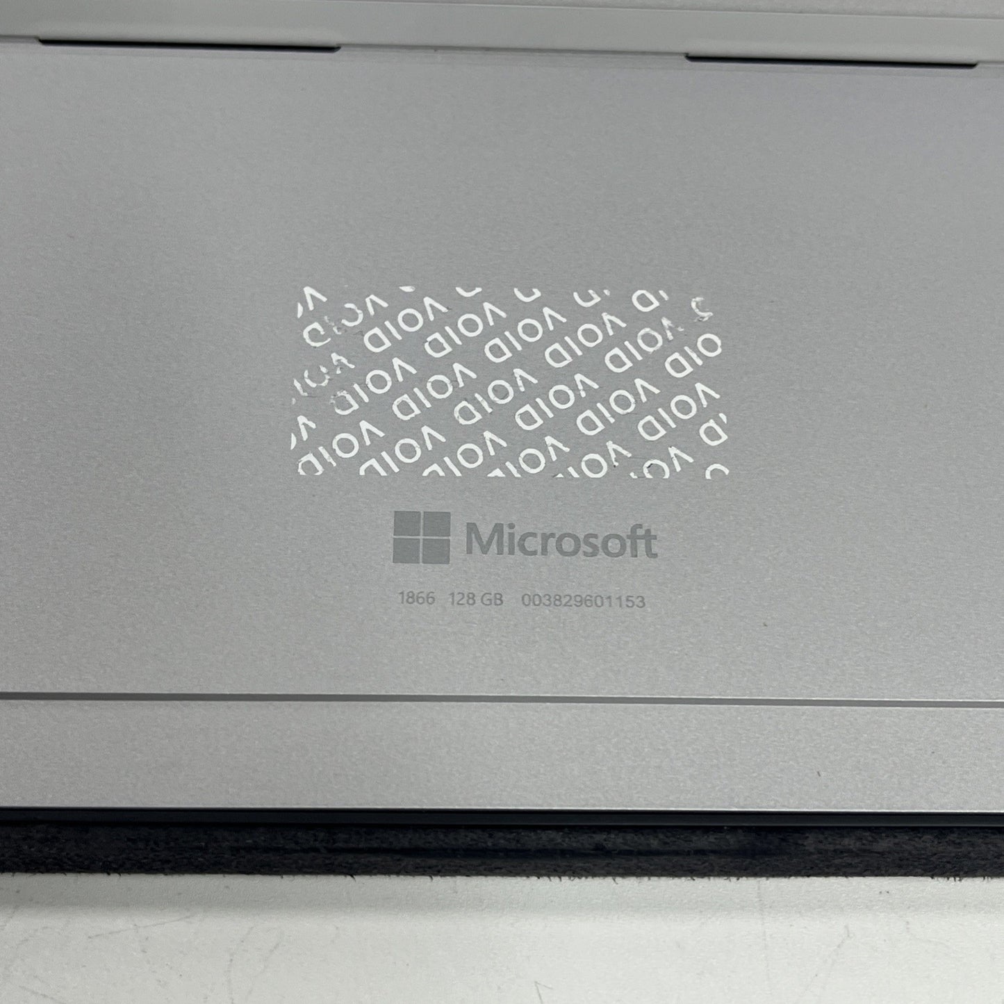 Microsoft Surface Pro 7 12.3 inch Tablet Intel Core i5-1035G4 8GB RAM 128GB.#G B