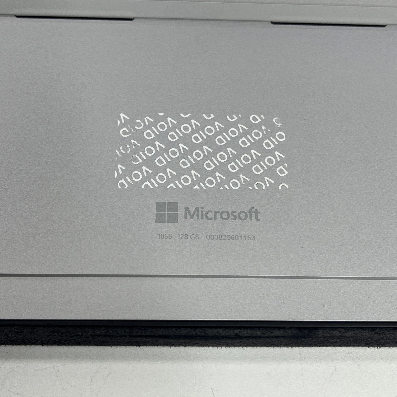 Microsoft Surface Pro 7 12.3 inch Tablet Intel Core i5-1035G4 8GB RAM 128GB.#G B