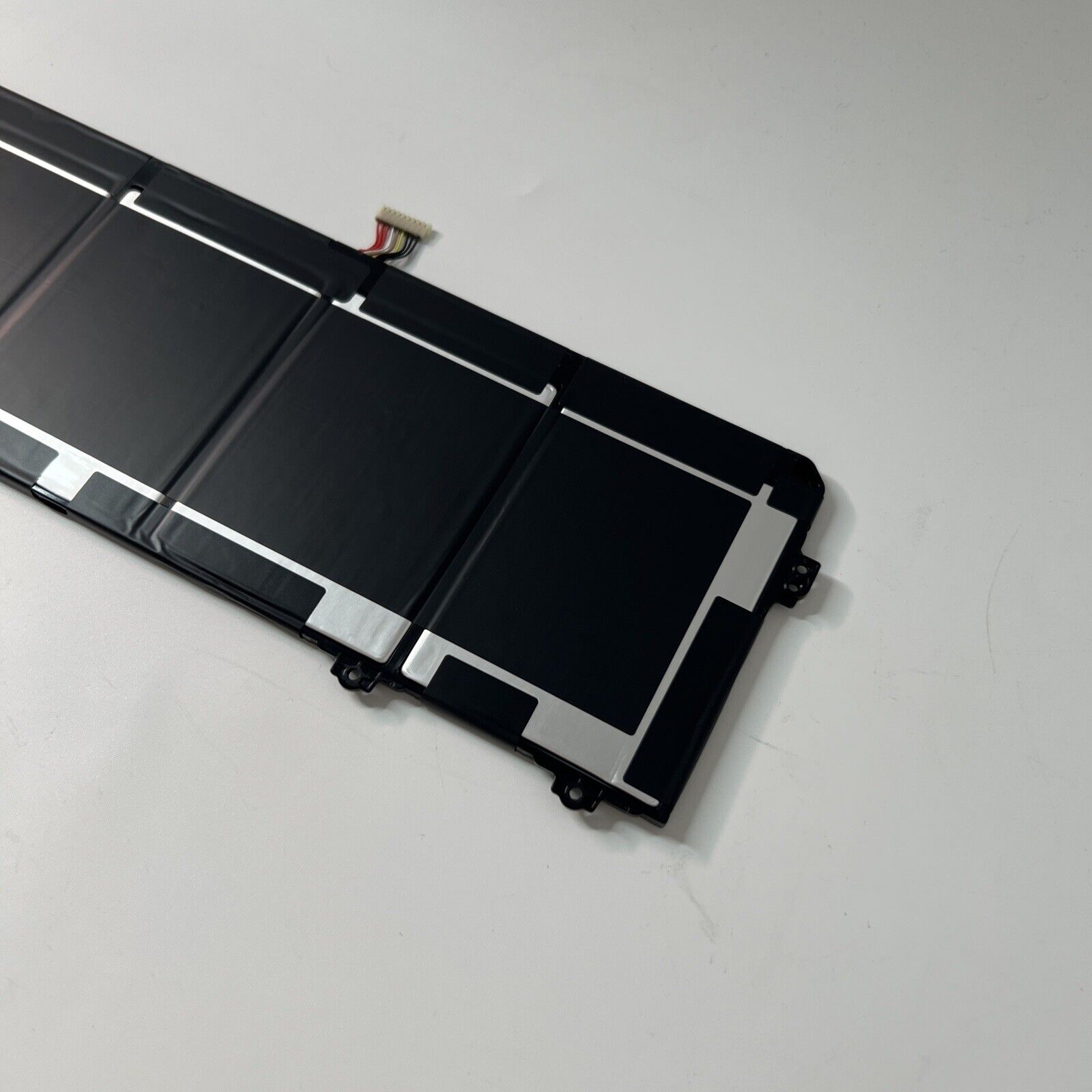 GENUINE Samsung Galaxy Book3 PRO NP960XFG NP965QFG AA-PBKN4MR Laptop Battery
