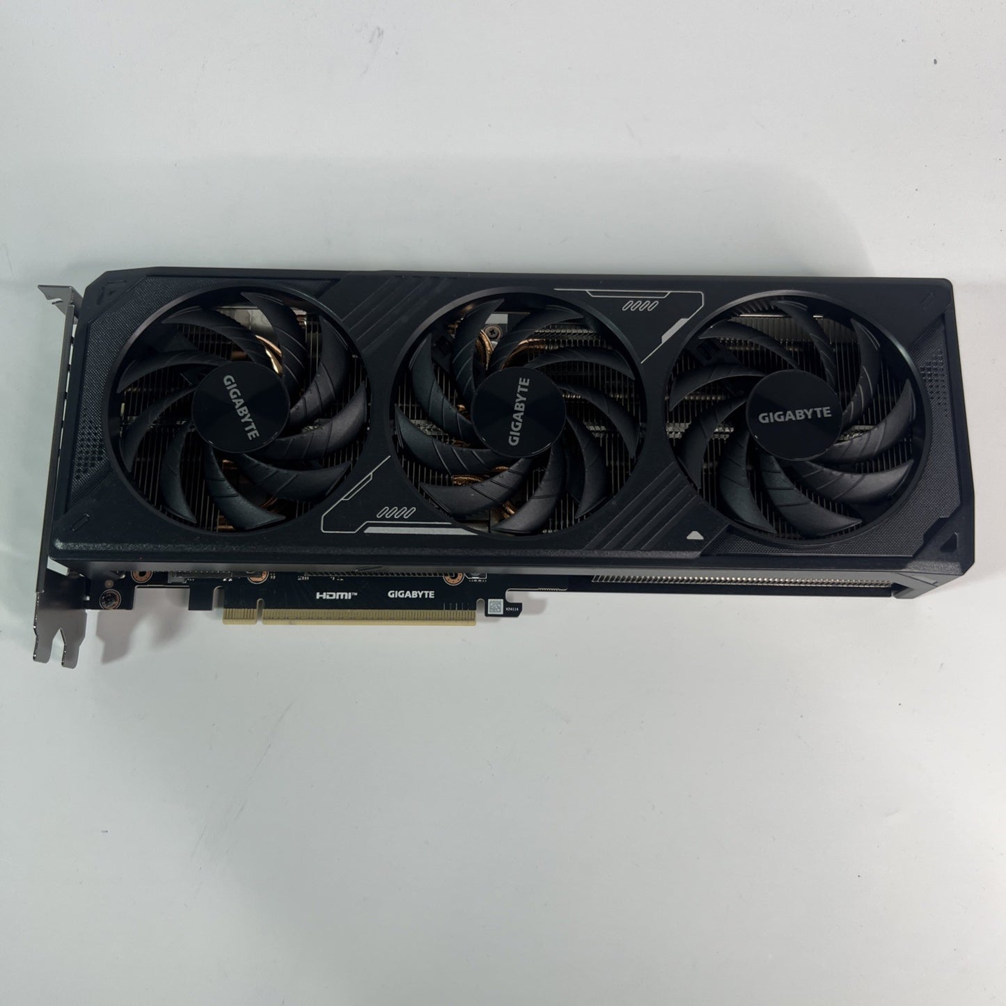 Gigabyte GeForce RTX 5070 OC 16GB GDDR7 – Graphics Card For Parts / Not Working