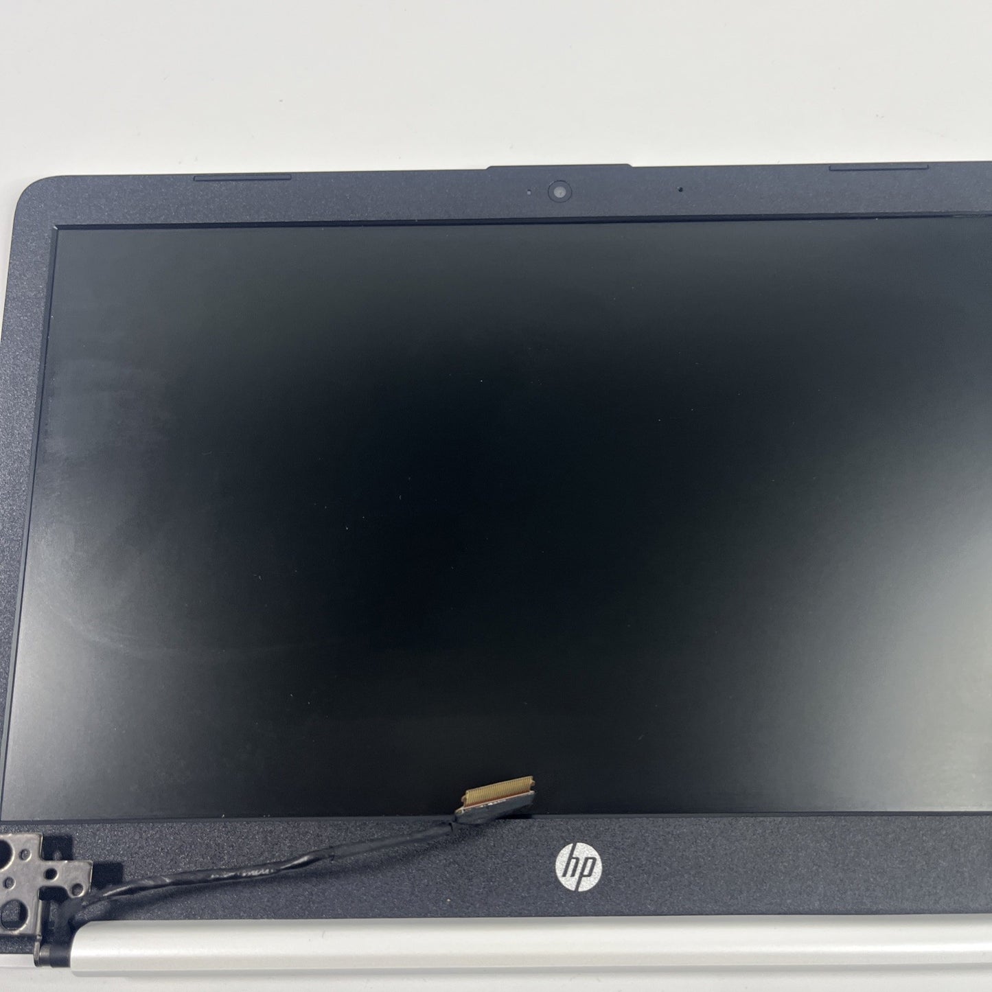 Genuine White HP Stream 11-ak0027na Complete Screen & Top Lid Assembly. Grade A