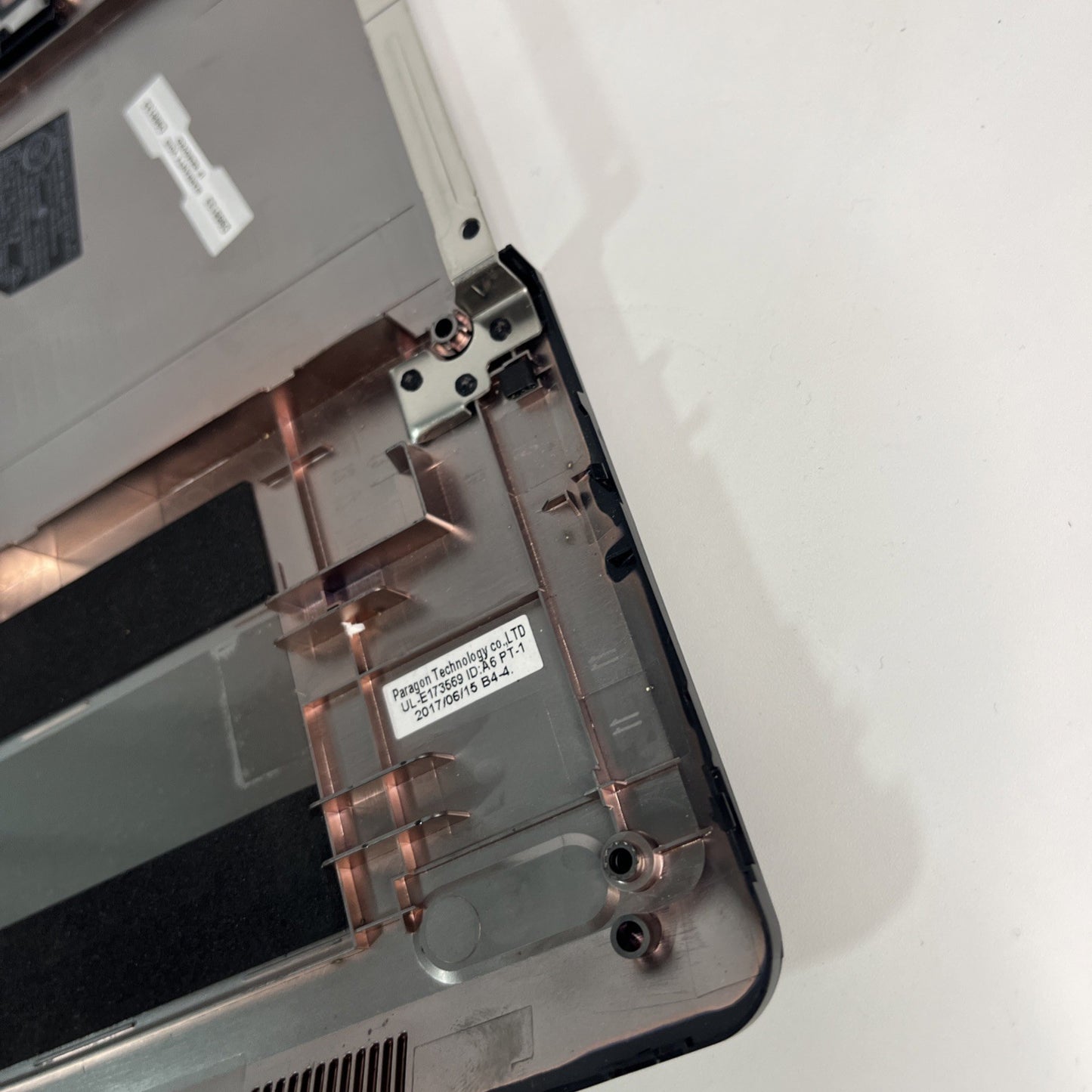 Genuine Black Dell Vostro 15 3568 Bottom-base Cn-00MRCR-JTn