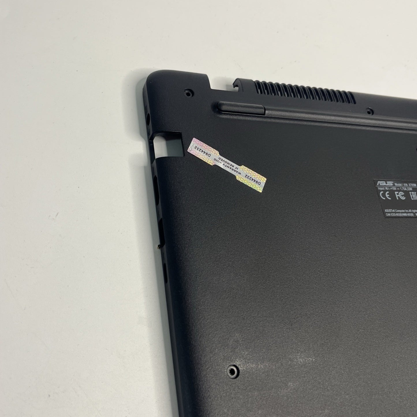 Asus Vivobook X705M X705MAR Base Chassis Bottom Case Cover And Speakers 4VA0101