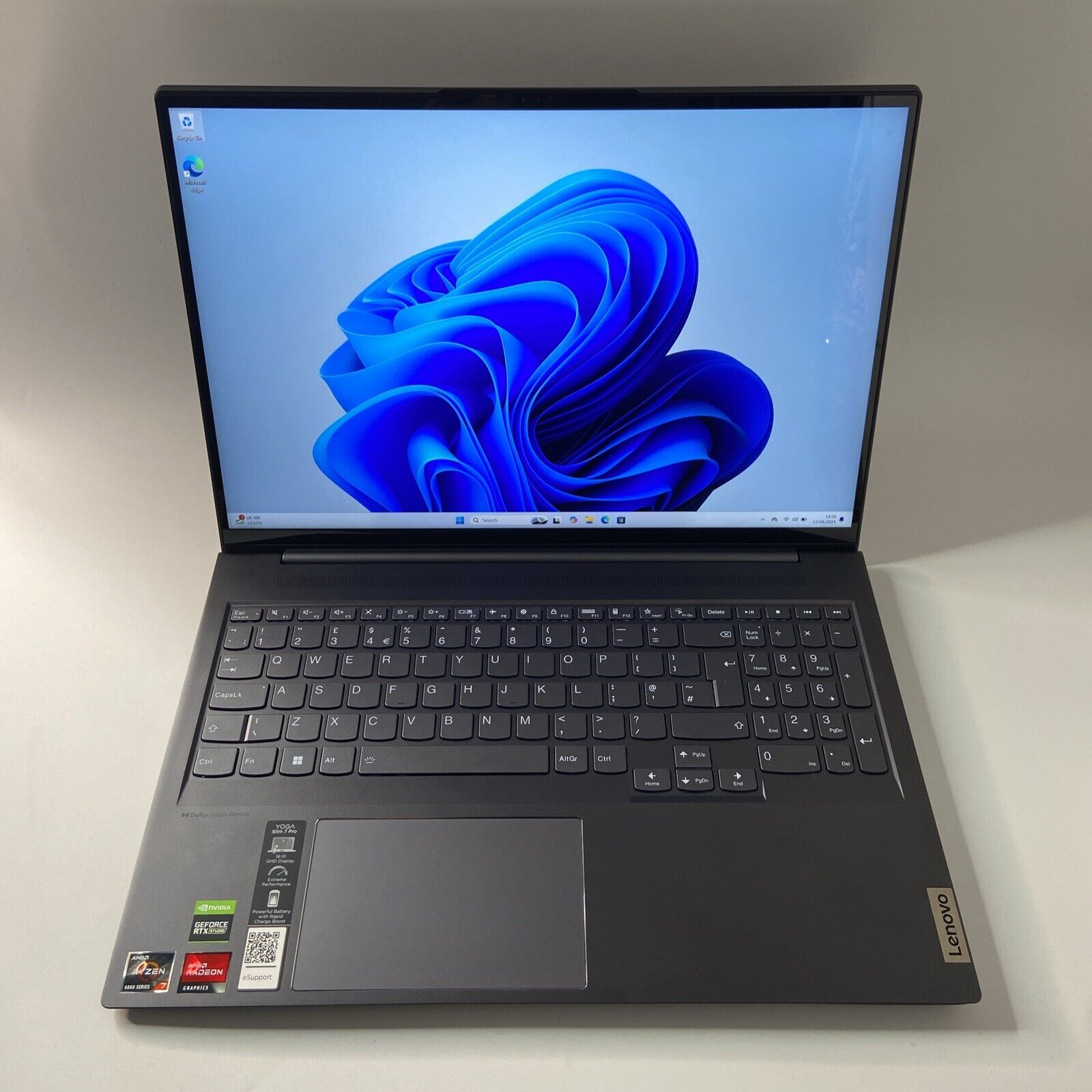 Lenovo Yoga Slim 7 Pro 16ARH7 AMD Ryzen 7 6800HS 16GB RAM 256GB SSD  RTX 3050