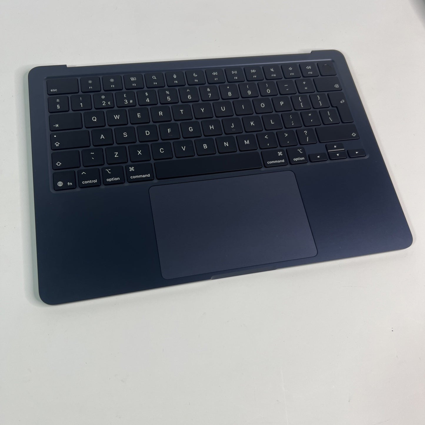 Apple MacBook Air 13" A3240 (2025 M4) Palmrest Midnight  Read Description