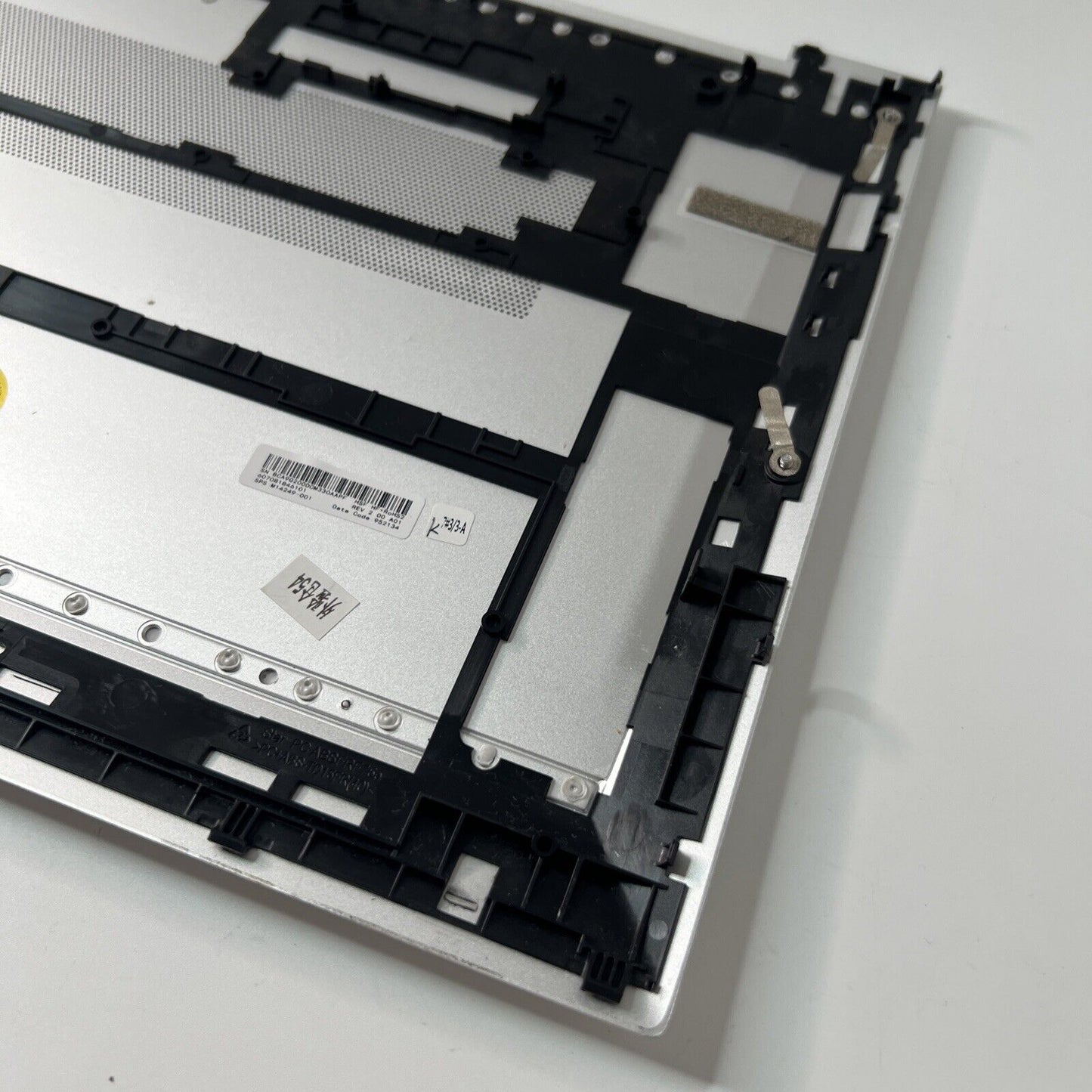 Genuine HP Elitebook 850 855 G7 Bottom Case Base Silver 6070B1846101 M14249-001