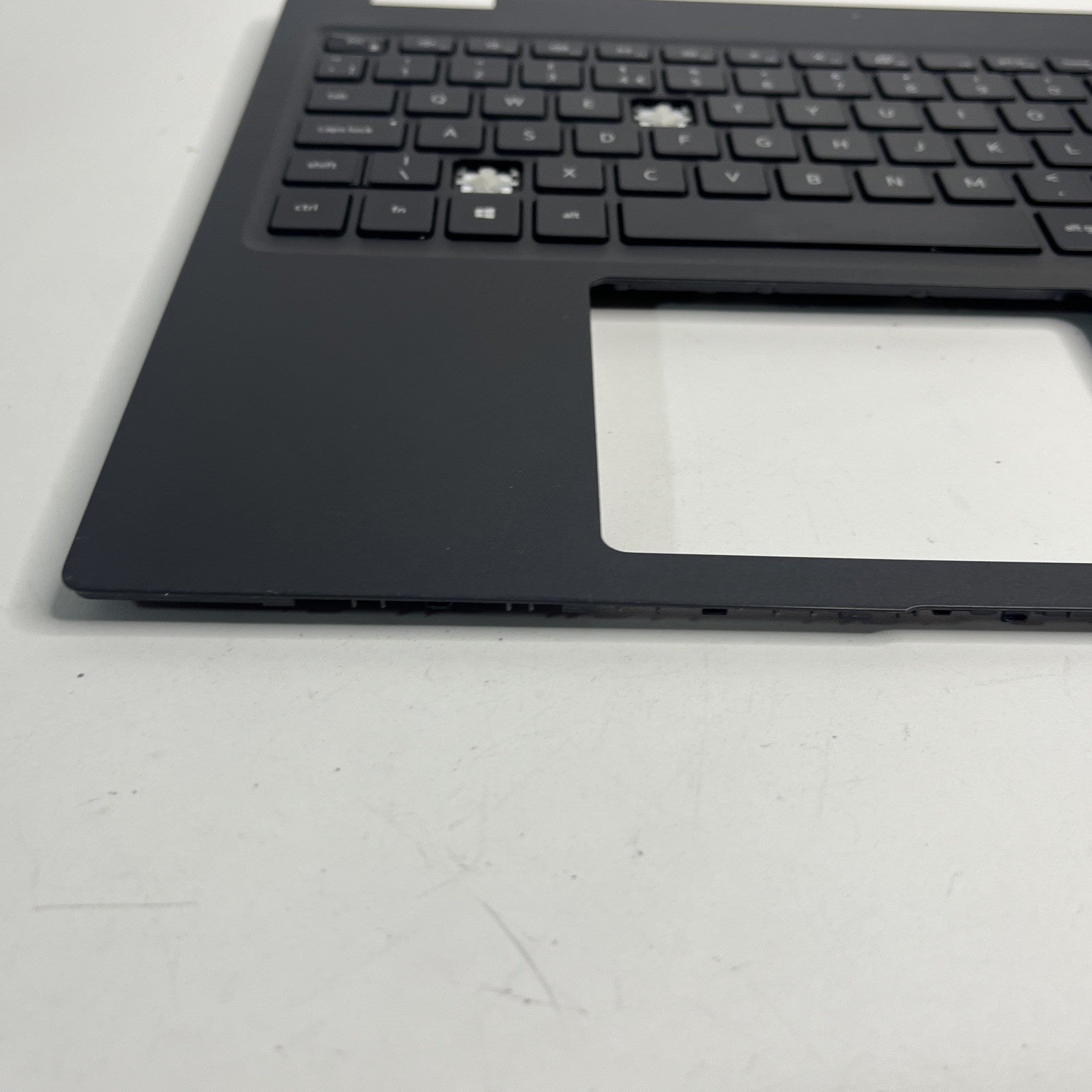 Genuine Grey Dell Latitude 3510 Palmrest Keyboard And Speakers  Missing Keys.