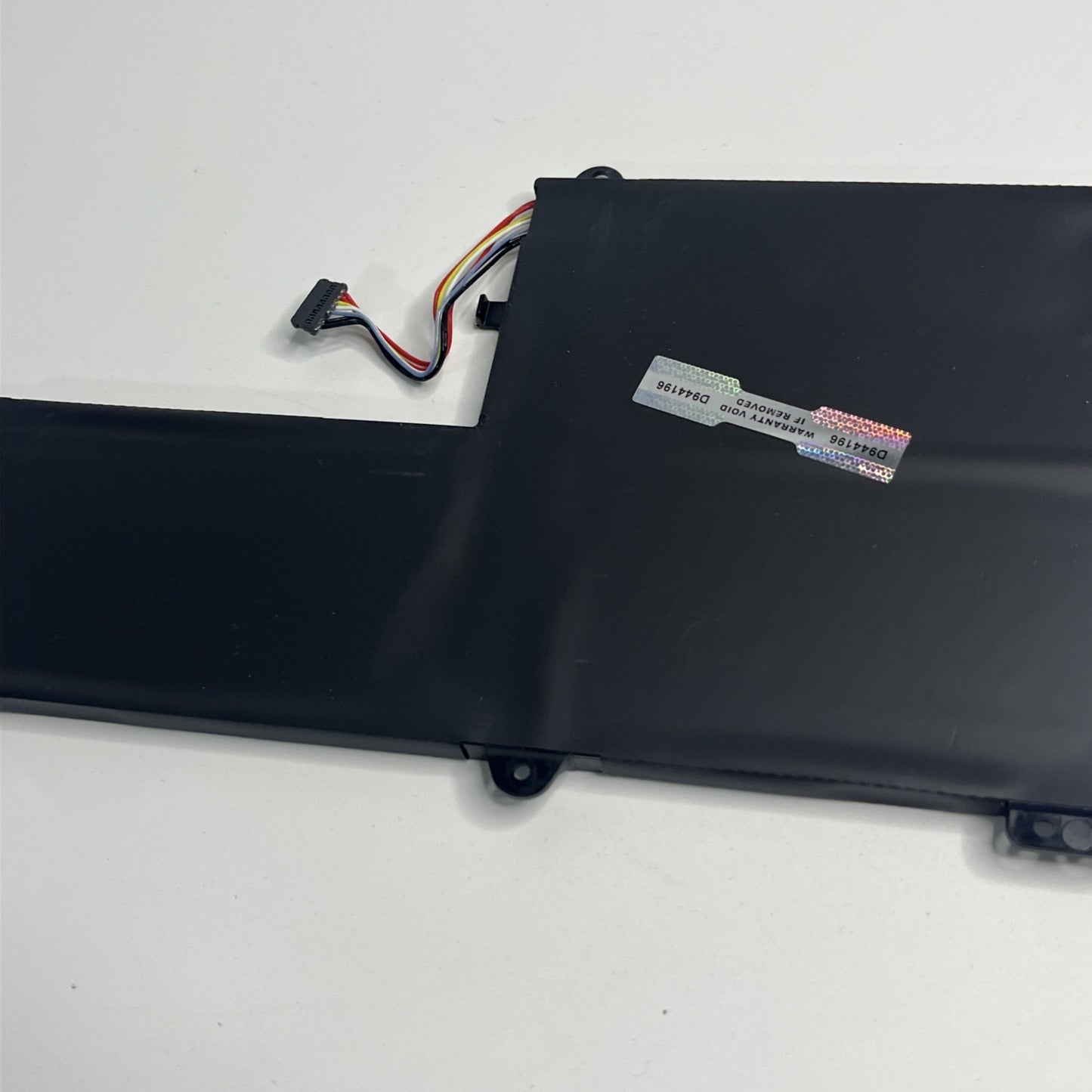 Genuine Lenovo Ideapad 330S-15AST, Ideapad 330S-15IKB Laptop Battery L14M2P21 |