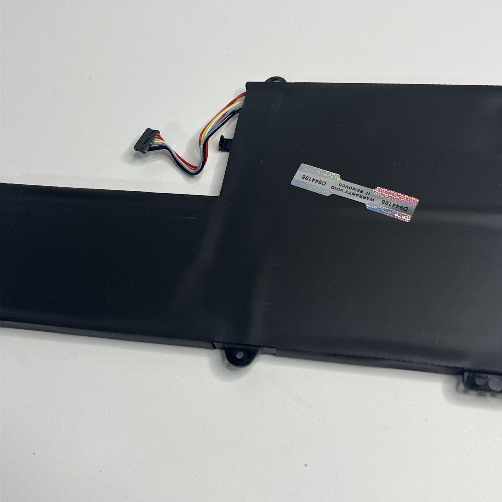 Genuine Lenovo Ideapad 330S-15AST, Ideapad 330S-15IKB Laptop Battery L14M2P21 |