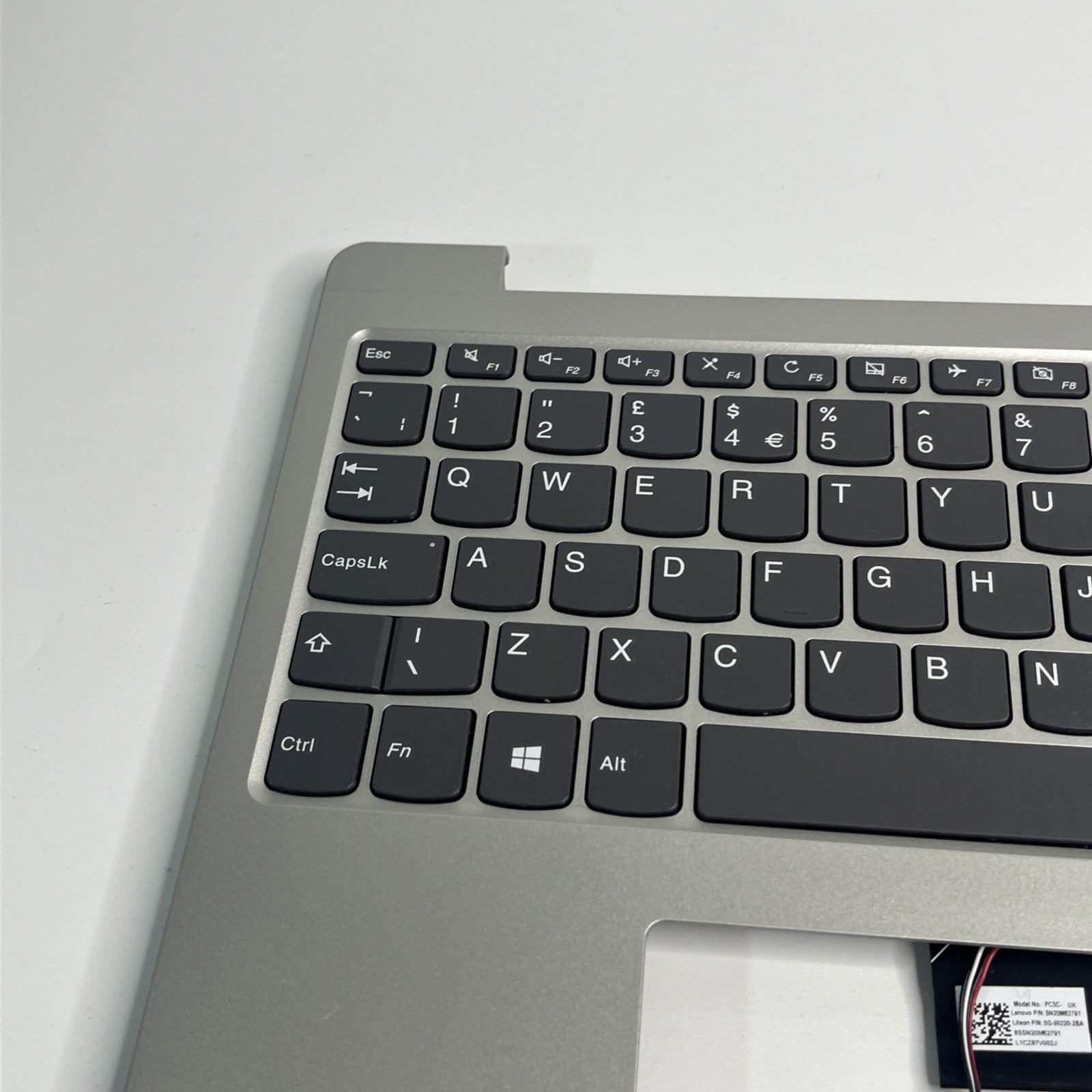 Genuine Silver Lenovo IdeaPad 330S-15IKB  Palmrest Keyboard And Speakers