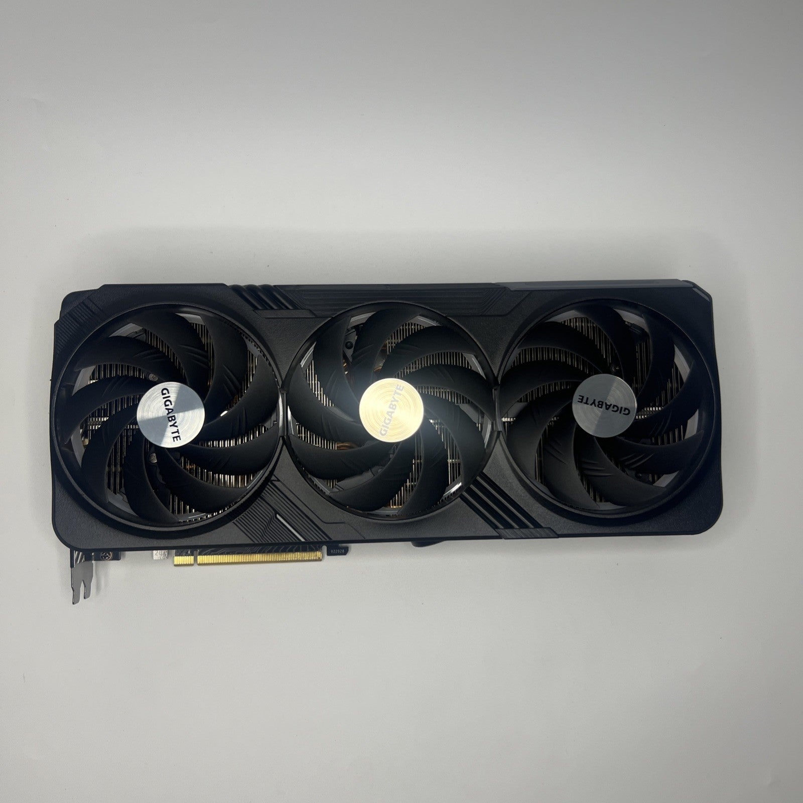 Gigabyte GV-N4090GAMING OC-24GD GeForce RTX 4090 Gaming OC 24GB GDDR6X