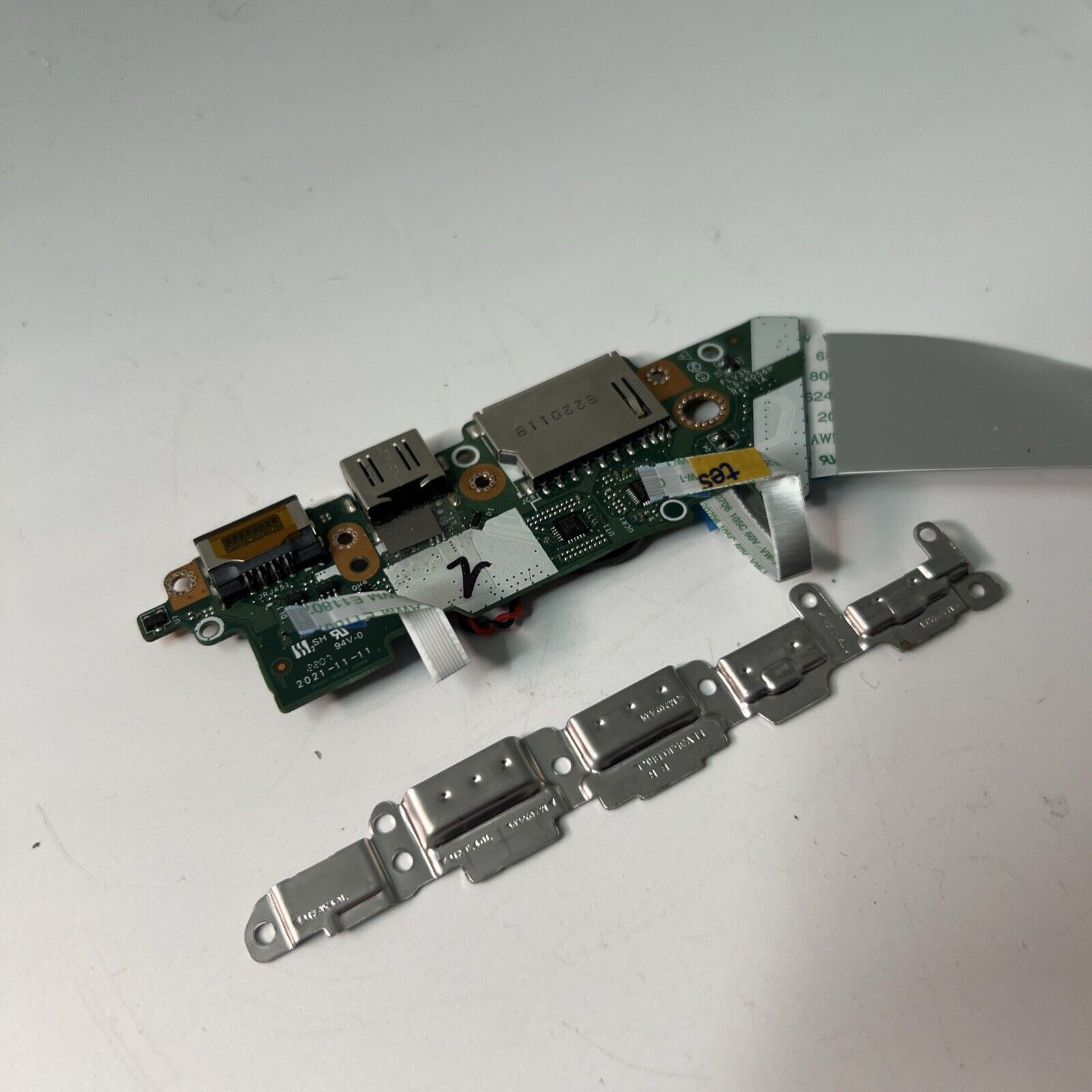 Lenovo ThinkBook 15 G2 ITL Series USB Ethernet Board + Cables P/N LS-K056P
