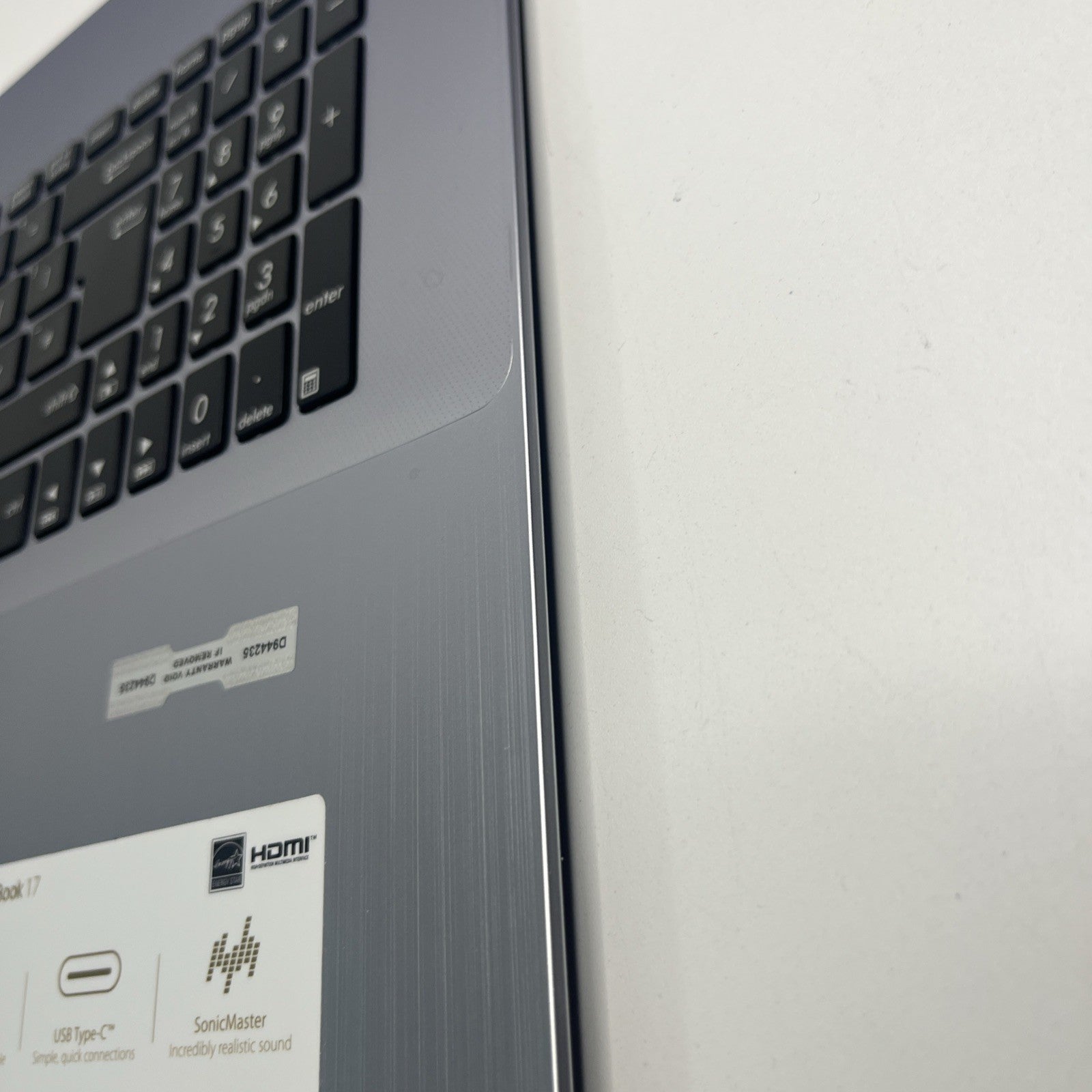 Genuine Asus Vivobook 17 X705m Palmrest UK Keyboard Top Cover 13N1-2FA0A21