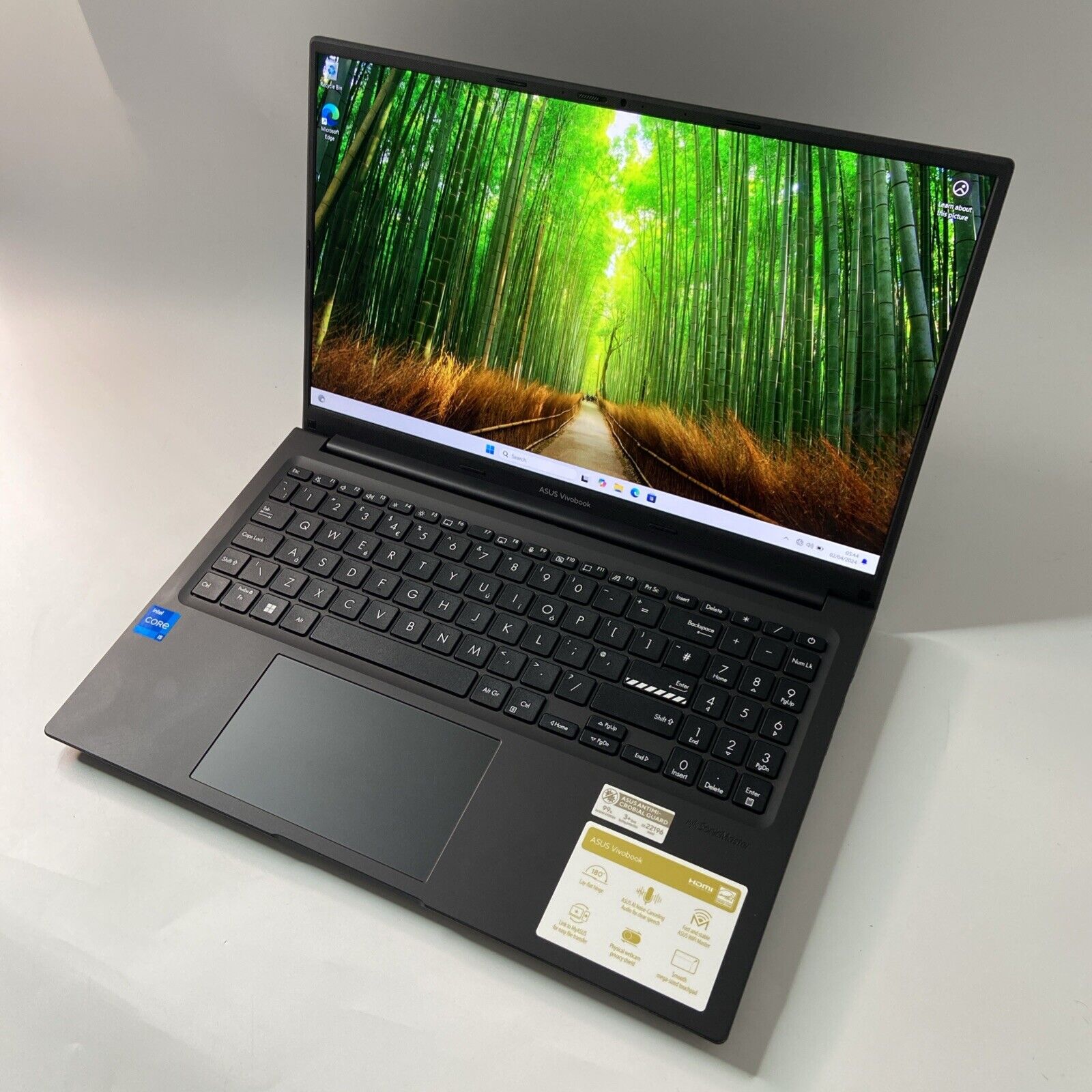 ASUS VivoBook 15 OLED X1505ZA Intel Core i5-1235U  16GB RAM 512GB SSD Grade A