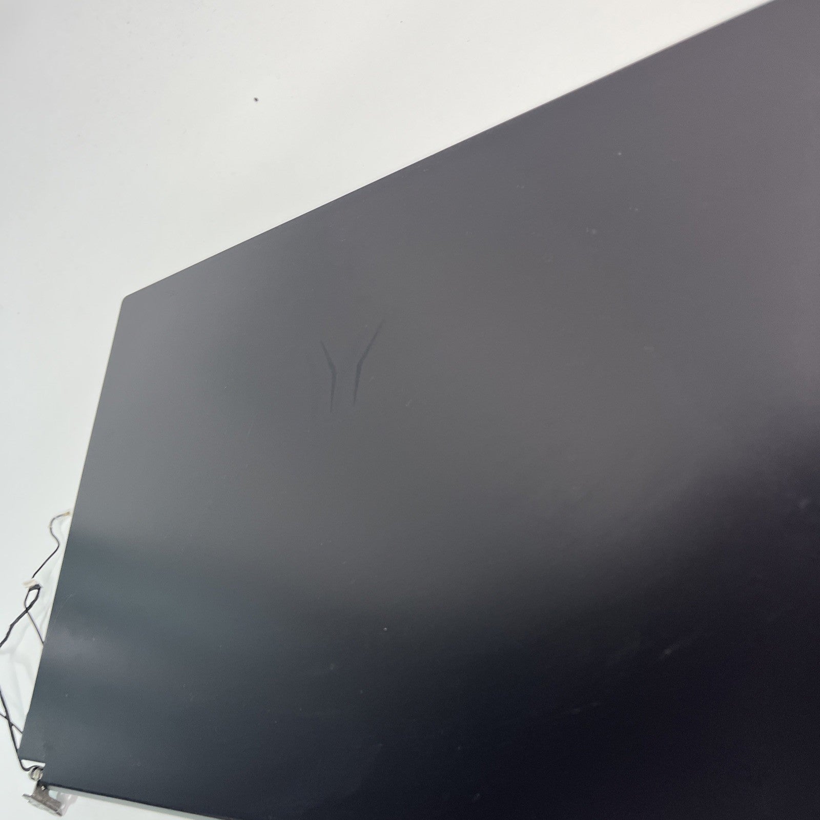Genuine Black Medion Erazer Deputy p60 Complete Top Lid  Assembly