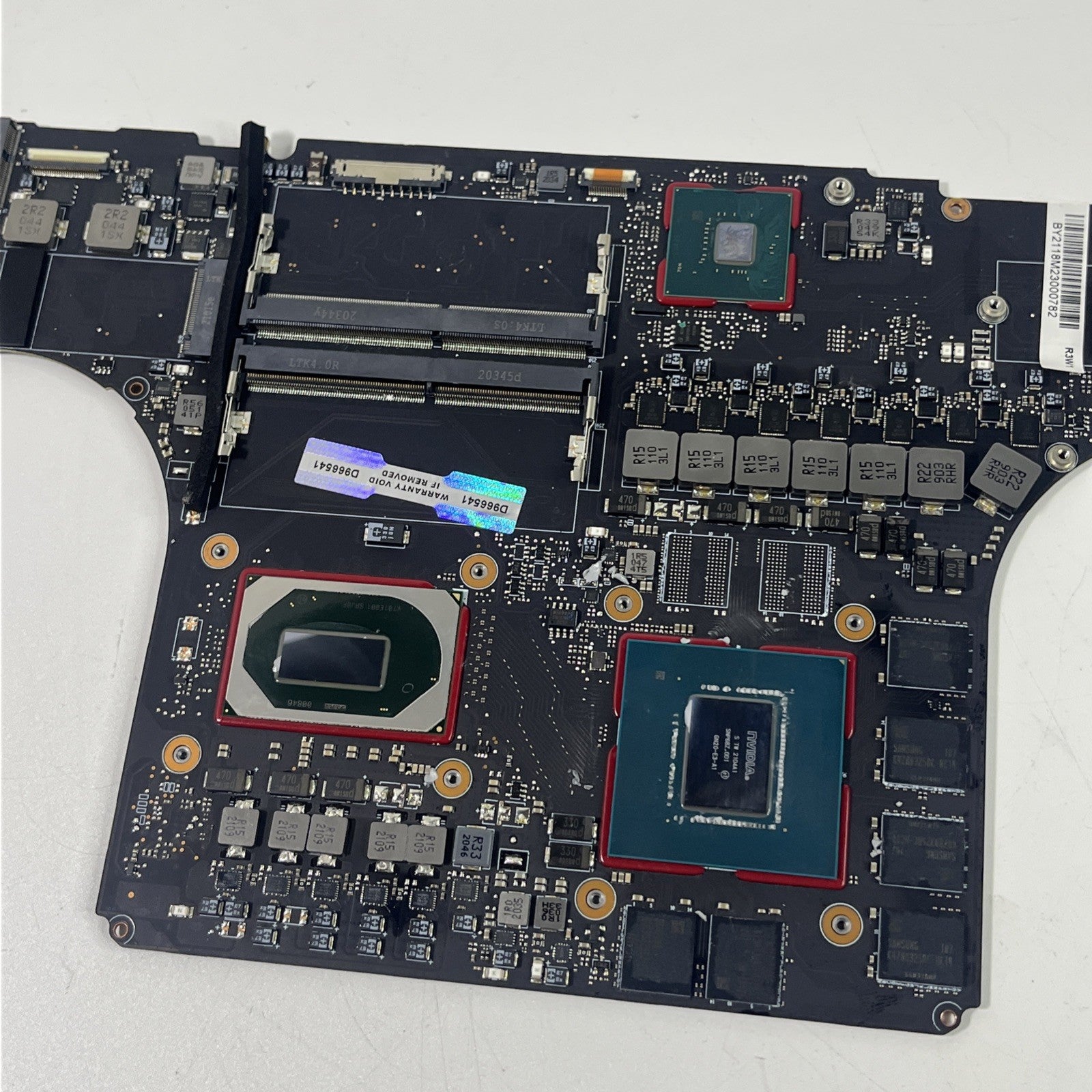 RAZER BLADE PRO 17 RZ09-0368 Intel I7-10875 RTX 6GB 3060 MOTHERBOARD. No Display