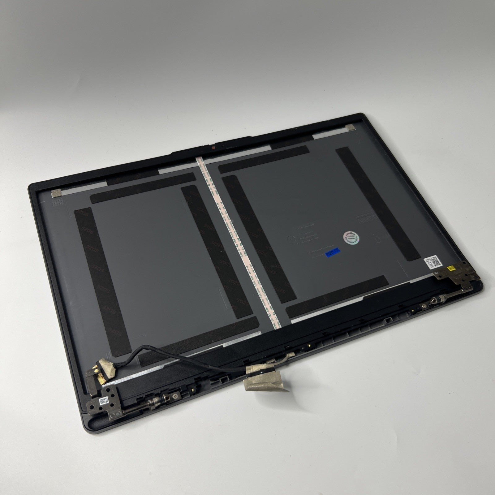 Lenovo Ideapad Slim 3 15IAH8 Screen Top Lid Cover Grey Bezel Cable