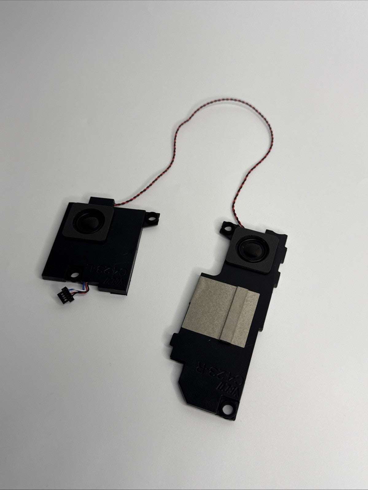 Asus Chromebook CK1400CK  Internal Speaker Set 04072-04240200 Left & Right