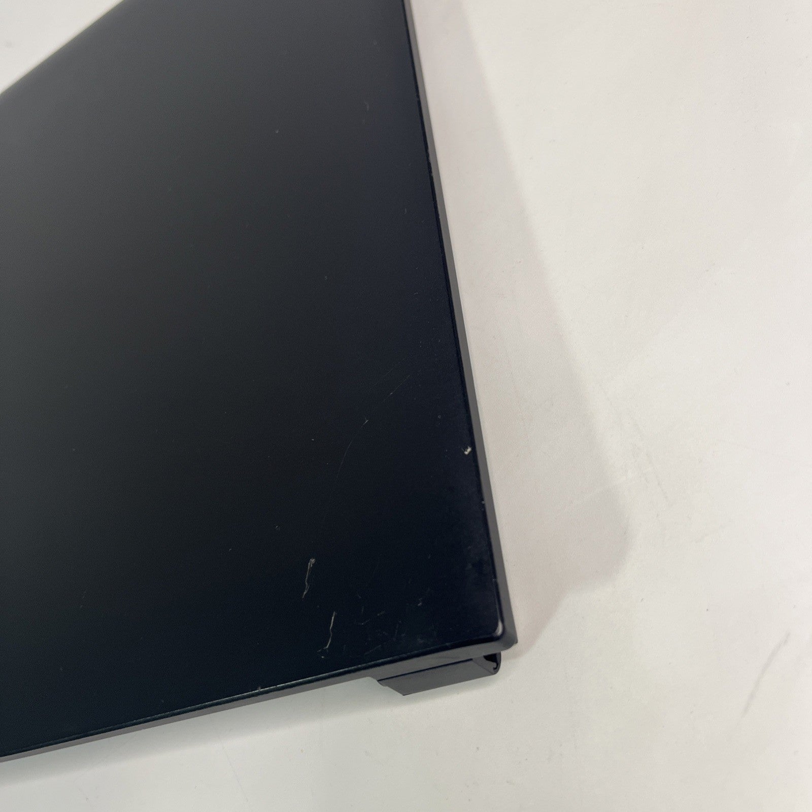 Genuine Black Dell Latitude 3570 Complete Top Lid And Screen Assembly