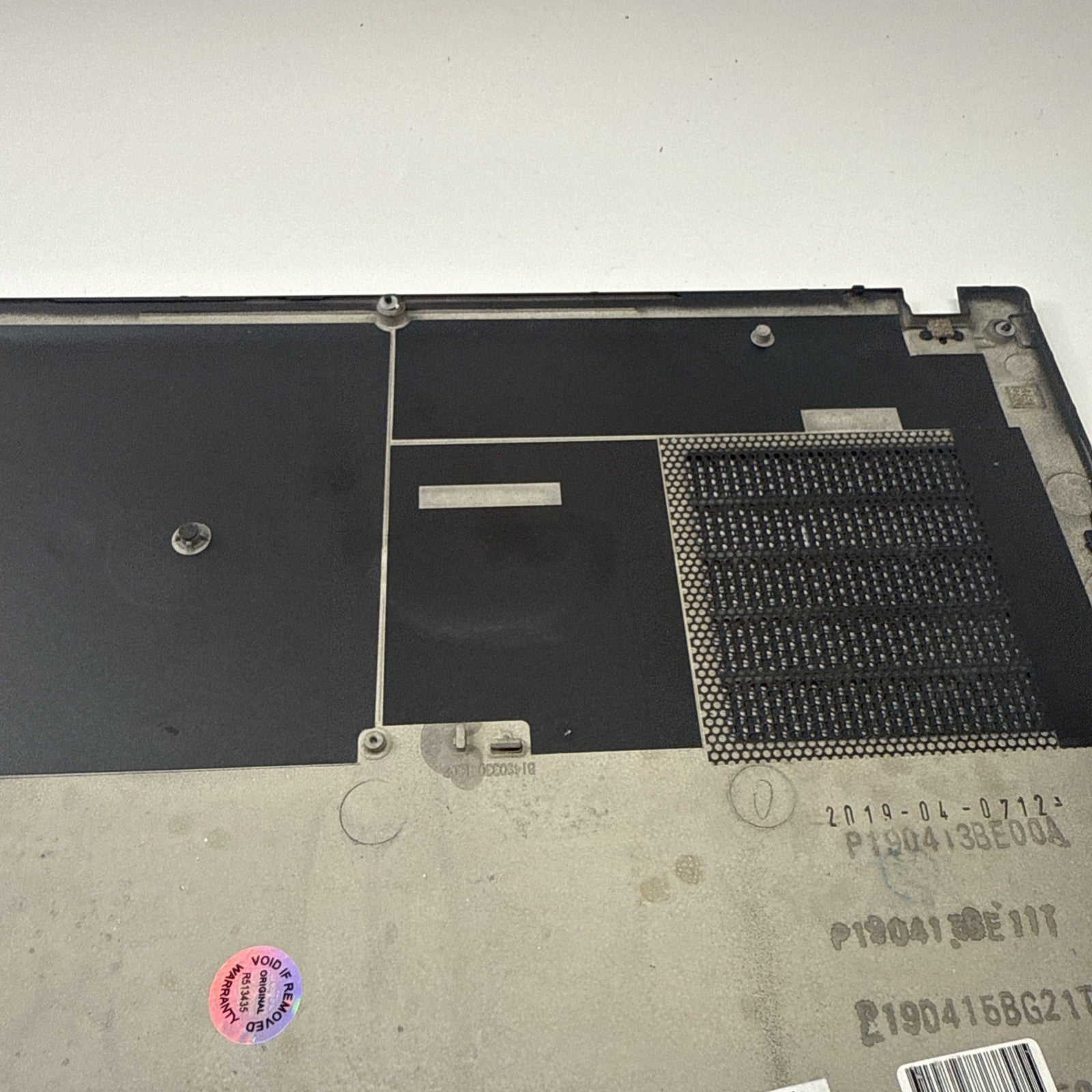 Genuine Lenovo Thinkpad T490s Bottom Base Cover AM1BR000100 Black