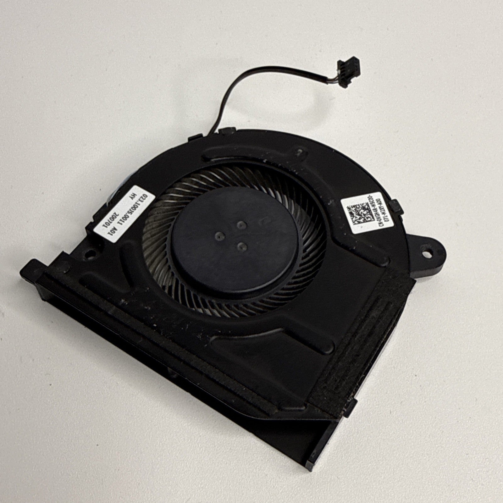 0KGH4R CPU LEFT Fan For DELL Inspiron 7500 7501 Vostro 7500 P102F KGH4R