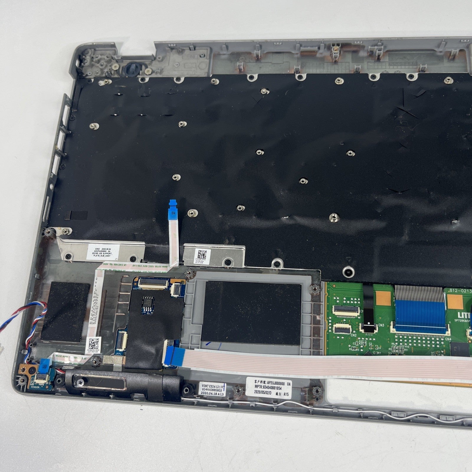 Genuine DELL LATITUDE 5510 Palmrest,keyboard,touchpad & Speakers.