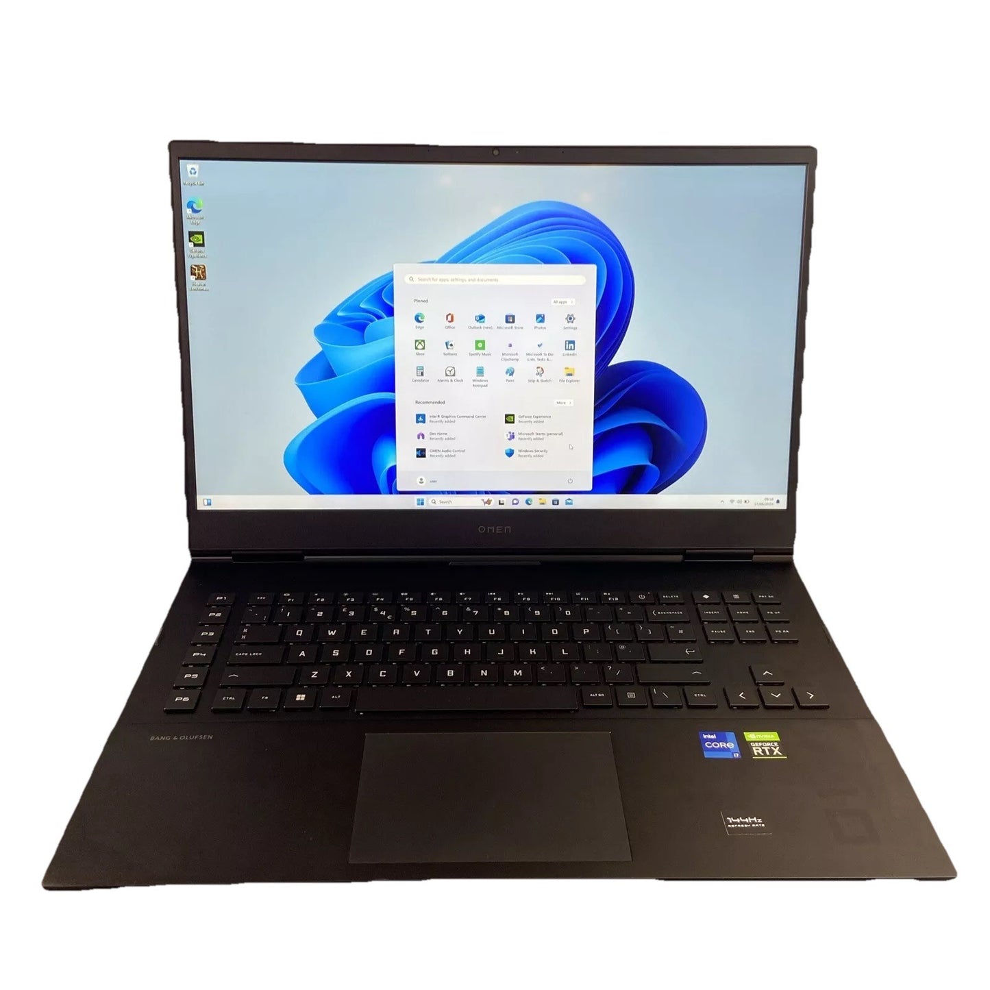 HP Omen 17-ck1502na Core i7-12700H 16GB 512GB SSd RTX 3060 17.3” Gaming Laptop
