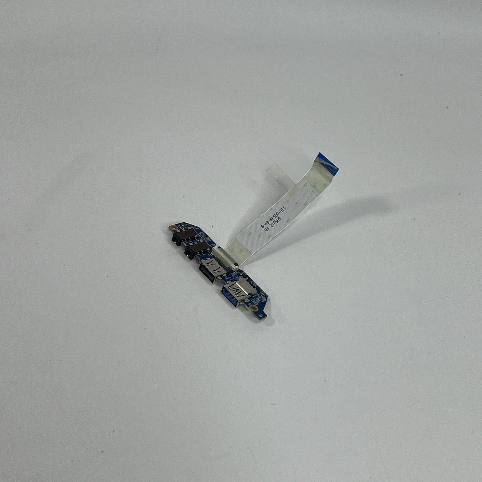 Genuine Medion Erazer E10 Usb Board With Cable