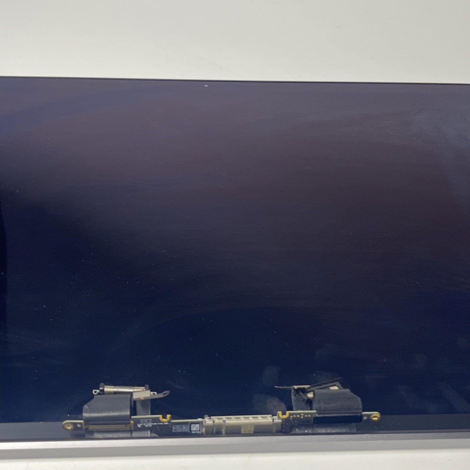 Genuine Apple MacBook Pro A2141 16" Display Assembly Screen. cracked From Side.