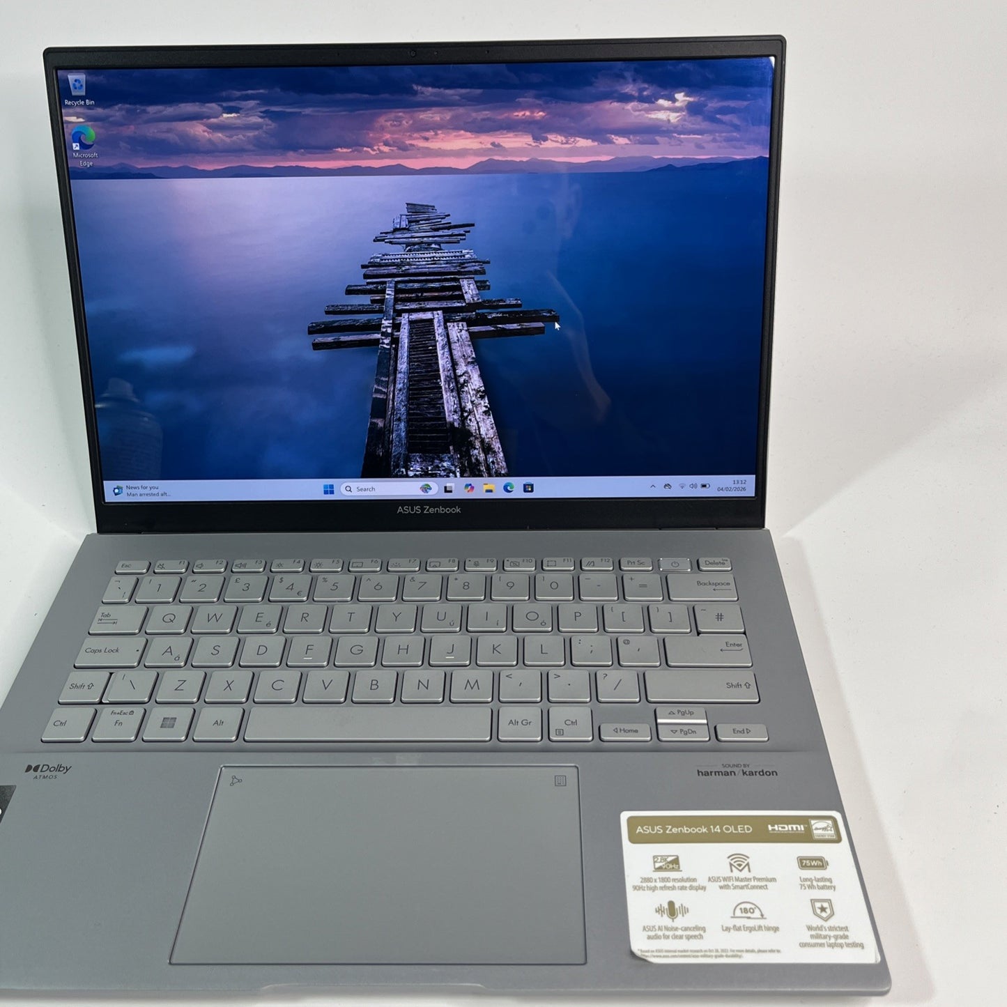 ASUS ZenBook 14 Ux3402V OLED 90Hz Laptop- i5-1340P,16GB RAM,256GB SSD,Windows 11